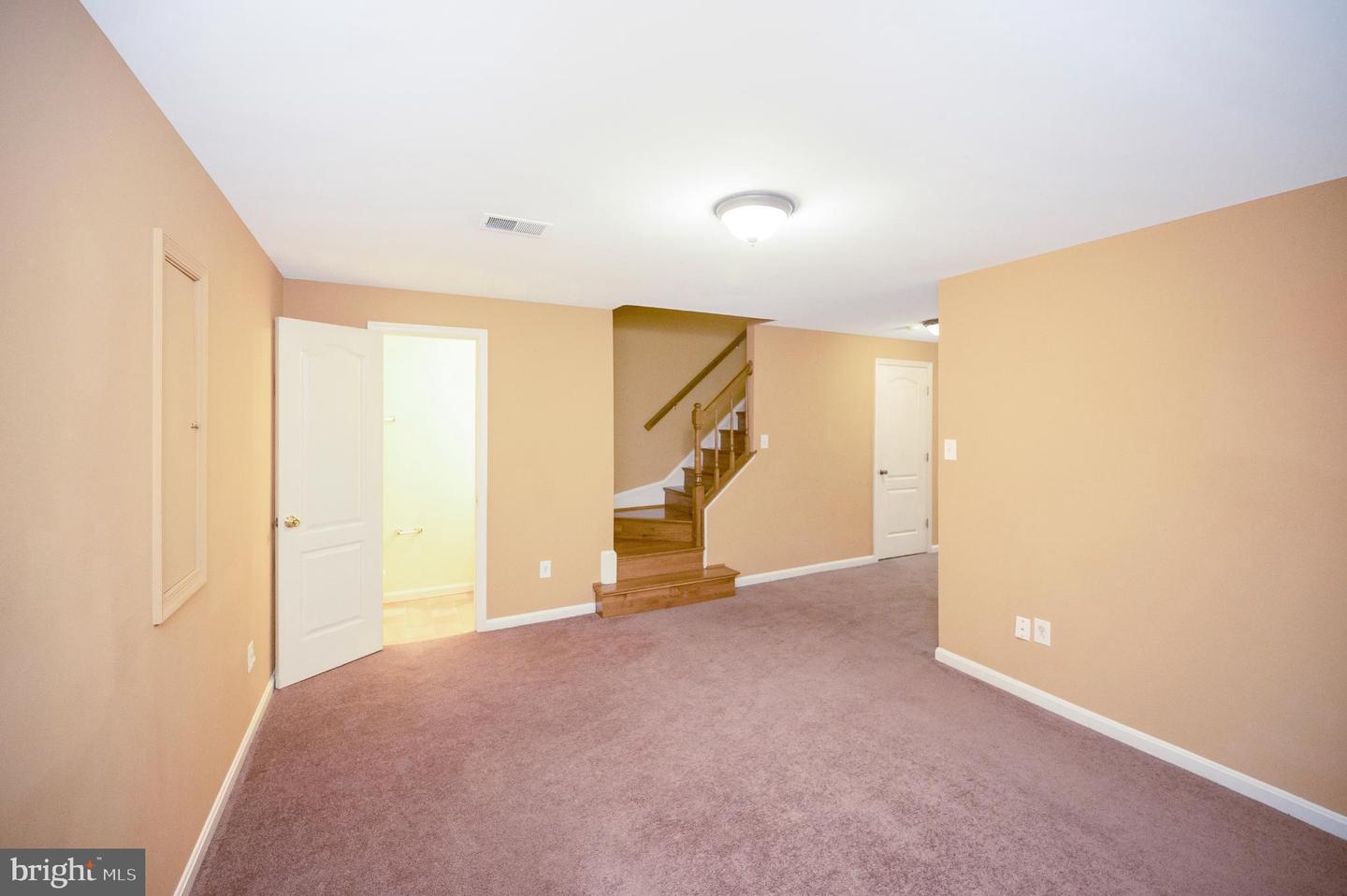 2728 BRIER POND CIR, WOODBRIDGE, Virginia 22191, 3 Bedrooms Bedrooms, 7 Rooms Rooms,2 BathroomsBathrooms,Residential,For sale,2728 BRIER POND CIR,VAPW2106528 MLS # VAPW2106528 2728 BRIER POND CIR, WOODBRIDGE, Virginia 22191, 3 Bedrooms Bedrooms, 7 Rooms Rooms,2 BathroomsBathrooms,Residential,For sale,2728 BRIER POND CIR,VAPW2106528 MLS # VAPW2106528