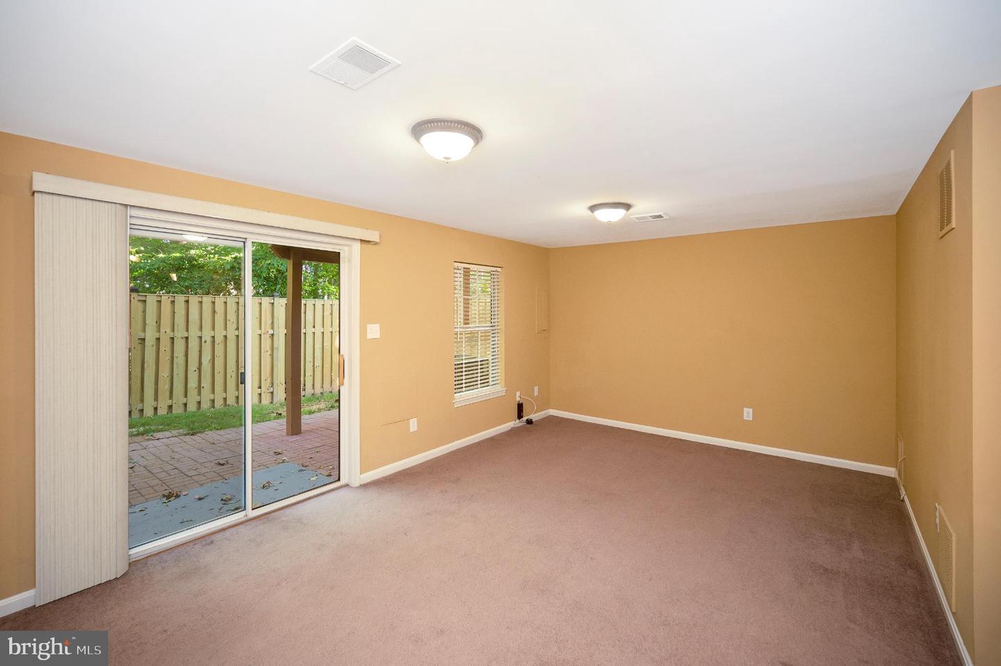 2728 BRIER POND CIR, WOODBRIDGE, Virginia 22191, 3 Bedrooms Bedrooms, 7 Rooms Rooms,2 BathroomsBathrooms,Residential,For sale,2728 BRIER POND CIR,VAPW2106528 MLS # VAPW2106528 2728 BRIER POND CIR, WOODBRIDGE, Virginia 22191, 3 Bedrooms Bedrooms, 7 Rooms Rooms,2 BathroomsBathrooms,Residential,For sale,2728 BRIER POND CIR,VAPW2106528 MLS # VAPW2106528