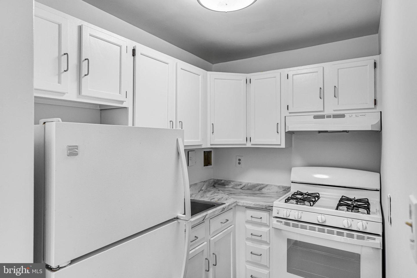 6137 LEESBURG PIKE #406, FALLS CHURCH, Virginia 22041, 1 Bedroom Bedrooms, ,1 BathroomBathrooms,Residential,For sale,6137 LEESBURG PIKE #406,VAFX2275686 MLS # VAFX2275686 6137 LEESBURG PIKE #406, FALLS CHURCH, Virginia 22041, 1 Bedroom Bedrooms, ,1 BathroomBathrooms,Residential,For sale,6137 LEESBURG PIKE #406,VAFX2275686 MLS # VAFX2275686