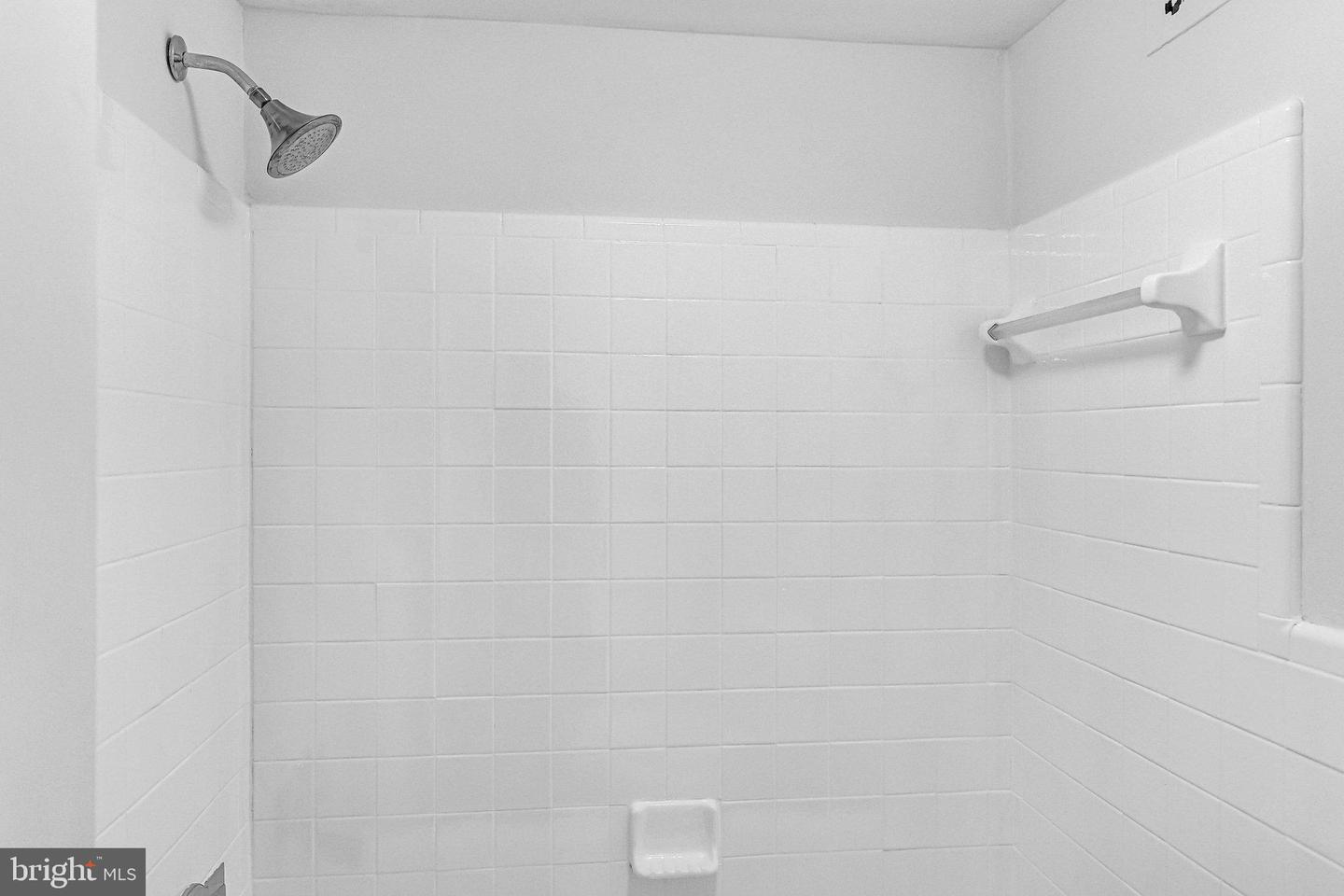 6137 LEESBURG PIKE #406, FALLS CHURCH, Virginia 22041, 1 Bedroom Bedrooms, ,1 BathroomBathrooms,Residential,For sale,6137 LEESBURG PIKE #406,VAFX2275686 MLS # VAFX2275686 6137 LEESBURG PIKE #406, FALLS CHURCH, Virginia 22041, 1 Bedroom Bedrooms, ,1 BathroomBathrooms,Residential,For sale,6137 LEESBURG PIKE #406,VAFX2275686 MLS # VAFX2275686