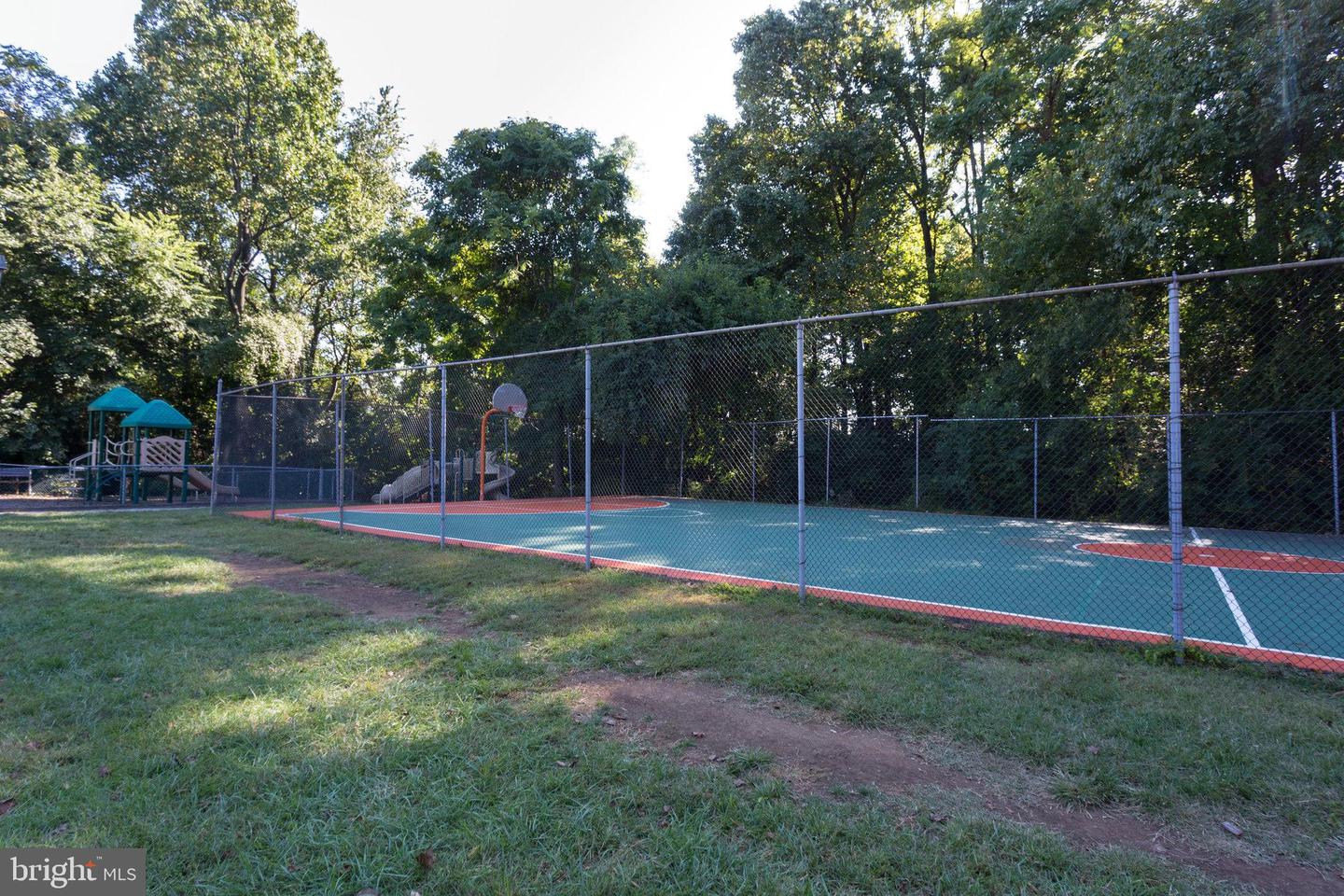 6137 LEESBURG PIKE #406, FALLS CHURCH, Virginia 22041, 1 Bedroom Bedrooms, ,1 BathroomBathrooms,Residential,For sale,6137 LEESBURG PIKE #406,VAFX2275686 MLS # VAFX2275686 6137 LEESBURG PIKE #406, FALLS CHURCH, Virginia 22041, 1 Bedroom Bedrooms, ,1 BathroomBathrooms,Residential,For sale,6137 LEESBURG PIKE #406,VAFX2275686 MLS # VAFX2275686