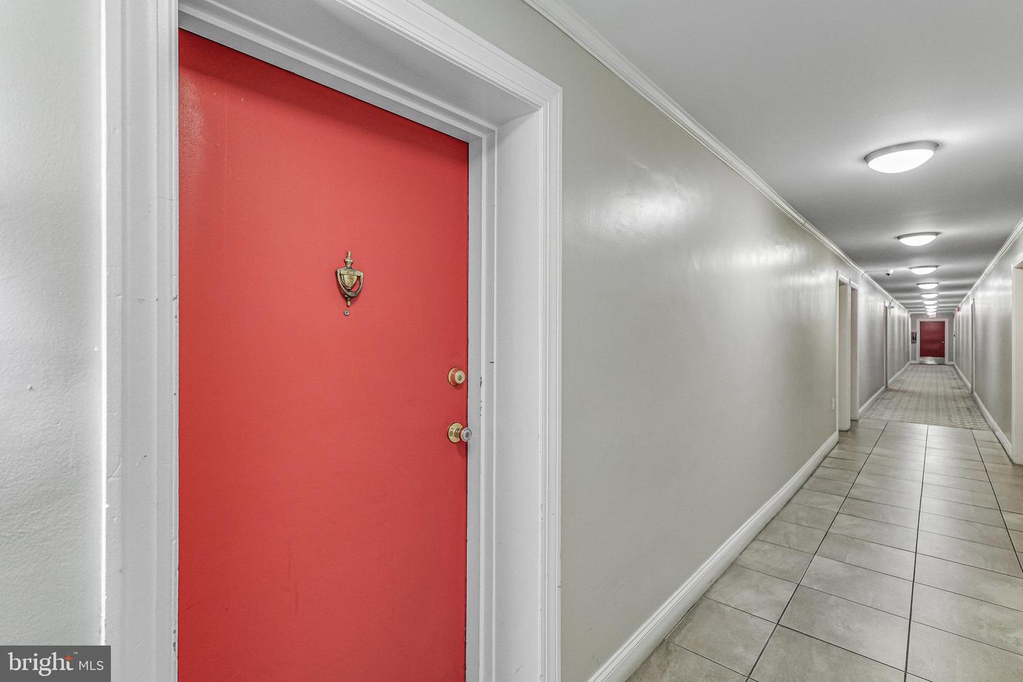 6137 LEESBURG PIKE #406, FALLS CHURCH, Virginia 22041, 1 Bedroom Bedrooms, ,1 BathroomBathrooms,Residential,For sale,6137 LEESBURG PIKE #406,VAFX2275686 MLS # VAFX2275686 6137 LEESBURG PIKE #406, FALLS CHURCH, Virginia 22041, 1 Bedroom Bedrooms, ,1 BathroomBathrooms,Residential,For sale,6137 LEESBURG PIKE #406,VAFX2275686 MLS # VAFX2275686