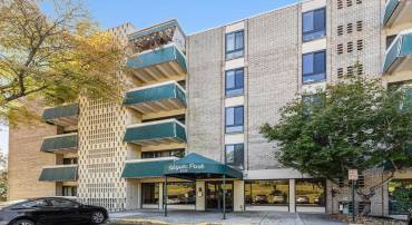 6137 LEESBURG PIKE #406, FALLS CHURCH, Virginia 22041, 1 Bedroom Bedrooms, ,1 BathroomBathrooms,Residential,For sale,6137 LEESBURG PIKE #406,VAFX2275686 MLS # VAFX2275686