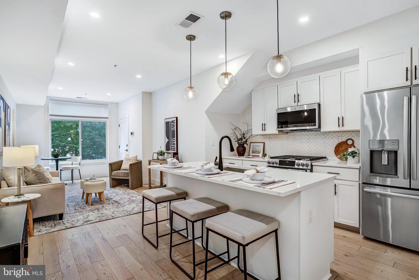 1505 K ST SE #2, WASHINGTON, District Of Columbia 20003, 2 Bedrooms Bedrooms, ,2 BathroomsBathrooms,Residential,For sale,1505 K ST SE #2,DCDC2228336 MLS # DCDC2228336 1505 K ST SE #2, WASHINGTON, District Of Columbia 20003, 2 Bedrooms Bedrooms, ,2 BathroomsBathrooms,Residential,For sale,1505 K ST SE #2,DCDC2228336 MLS # DCDC2228336