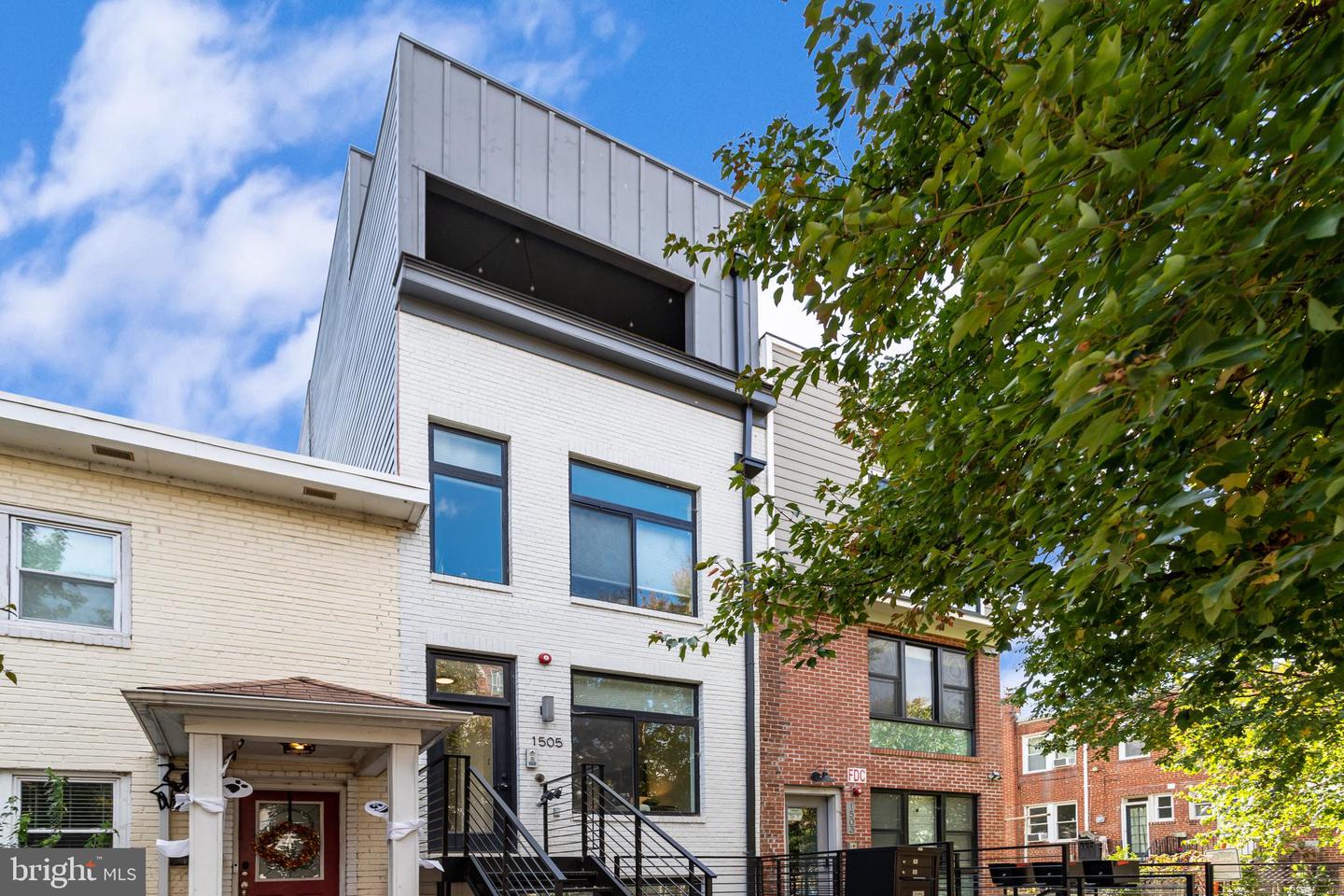 1505 K ST SE #2, WASHINGTON, District Of Columbia 20003, 2 Bedrooms Bedrooms, ,2 BathroomsBathrooms,Residential,For sale,1505 K ST SE #2,DCDC2228336 MLS # DCDC2228336 1505 K ST SE #2, WASHINGTON, District Of Columbia 20003, 2 Bedrooms Bedrooms, ,2 BathroomsBathrooms,Residential,For sale,1505 K ST SE #2,DCDC2228336 MLS # DCDC2228336