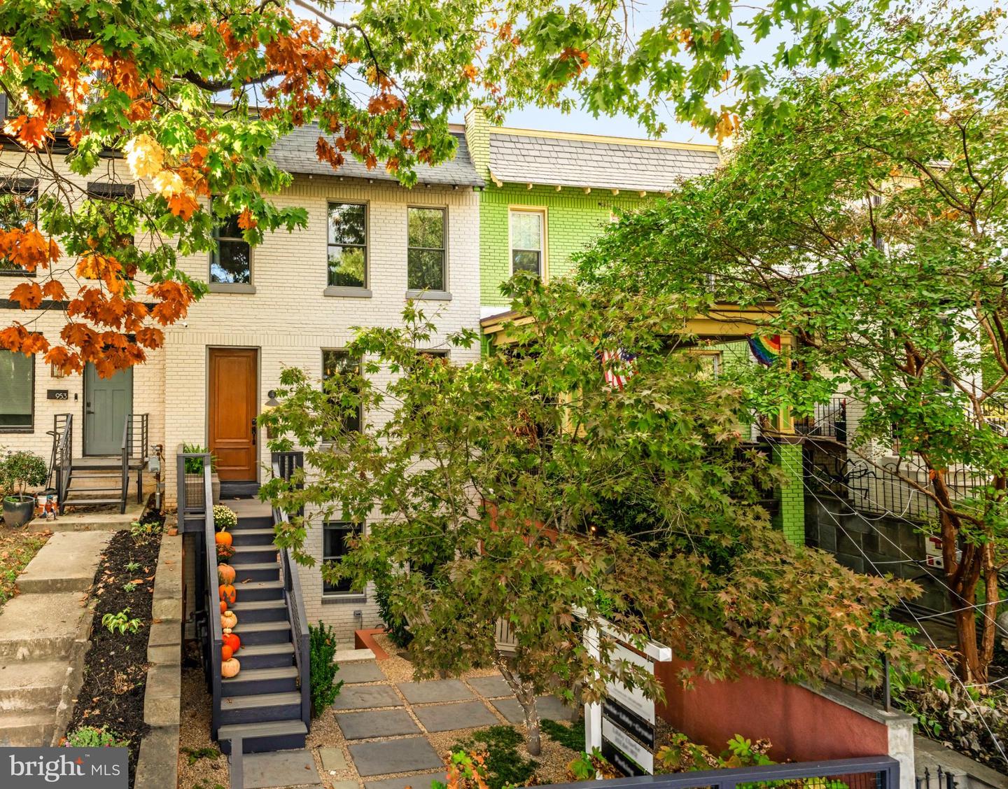 951 14TH ST SE, WASHINGTON, District Of Columbia 20003, 5 Bedrooms Bedrooms, 14 Rooms Rooms,5 BathroomsBathrooms,Residential,For sale,951 14TH ST SE,DCDC2228454 MLS # DCDC2228454 951 14TH ST SE, WASHINGTON, District Of Columbia 20003, 5 Bedrooms Bedrooms, 14 Rooms Rooms,5 BathroomsBathrooms,Residential,For sale,951 14TH ST SE,DCDC2228454 MLS # DCDC2228454