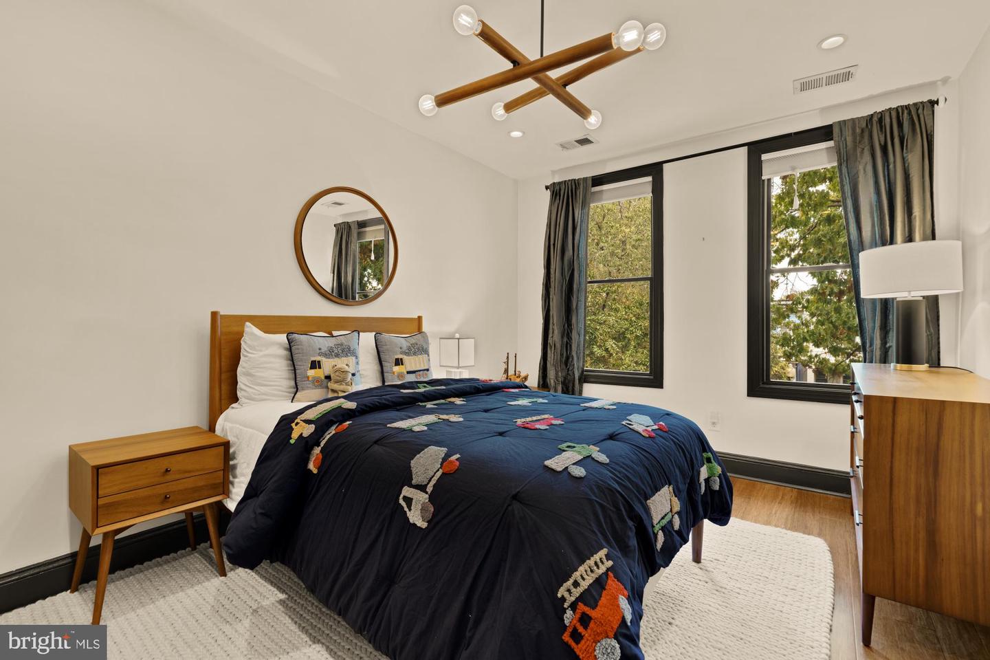 951 14TH ST SE, WASHINGTON, District Of Columbia 20003, 5 Bedrooms Bedrooms, 14 Rooms Rooms,5 BathroomsBathrooms,Residential,For sale,951 14TH ST SE,DCDC2228454 MLS # DCDC2228454 951 14TH ST SE, WASHINGTON, District Of Columbia 20003, 5 Bedrooms Bedrooms, 14 Rooms Rooms,5 BathroomsBathrooms,Residential,For sale,951 14TH ST SE,DCDC2228454 MLS # DCDC2228454