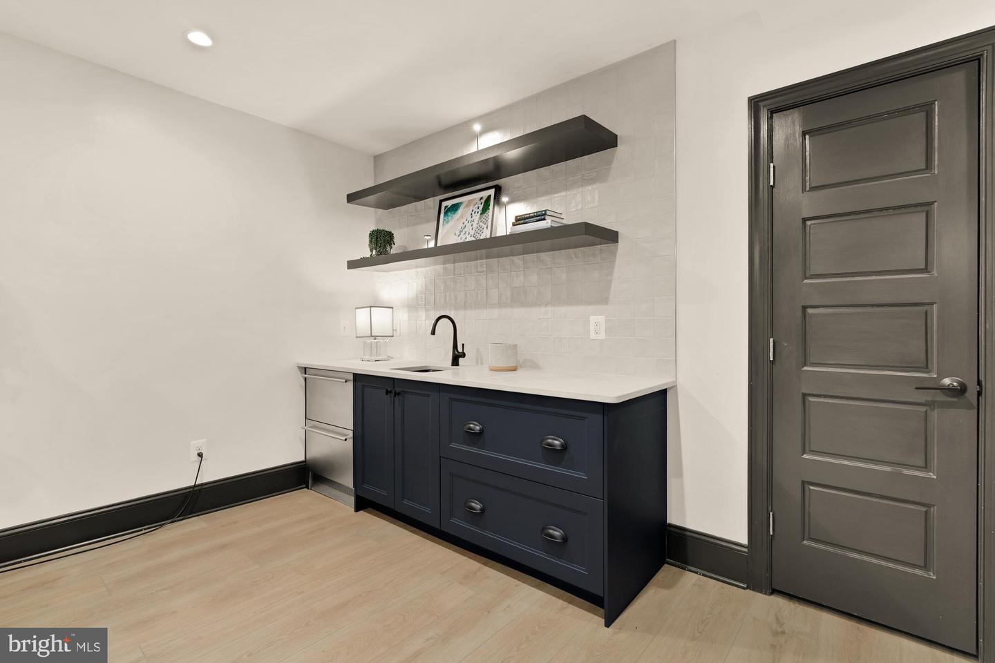 951 14TH ST SE, WASHINGTON, District Of Columbia 20003, 5 Bedrooms Bedrooms, 14 Rooms Rooms,5 BathroomsBathrooms,Residential,For sale,951 14TH ST SE,DCDC2228454 MLS # DCDC2228454 951 14TH ST SE, WASHINGTON, District Of Columbia 20003, 5 Bedrooms Bedrooms, 14 Rooms Rooms,5 BathroomsBathrooms,Residential,For sale,951 14TH ST SE,DCDC2228454 MLS # DCDC2228454