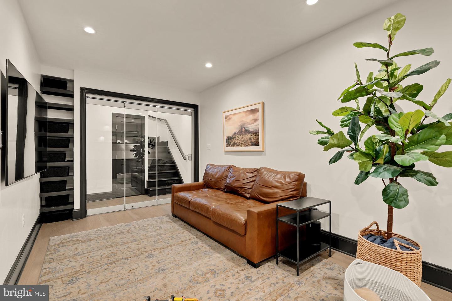 951 14TH ST SE, WASHINGTON, District Of Columbia 20003, 5 Bedrooms Bedrooms, 14 Rooms Rooms,5 BathroomsBathrooms,Residential,For sale,951 14TH ST SE,DCDC2228454 MLS # DCDC2228454 951 14TH ST SE, WASHINGTON, District Of Columbia 20003, 5 Bedrooms Bedrooms, 14 Rooms Rooms,5 BathroomsBathrooms,Residential,For sale,951 14TH ST SE,DCDC2228454 MLS # DCDC2228454