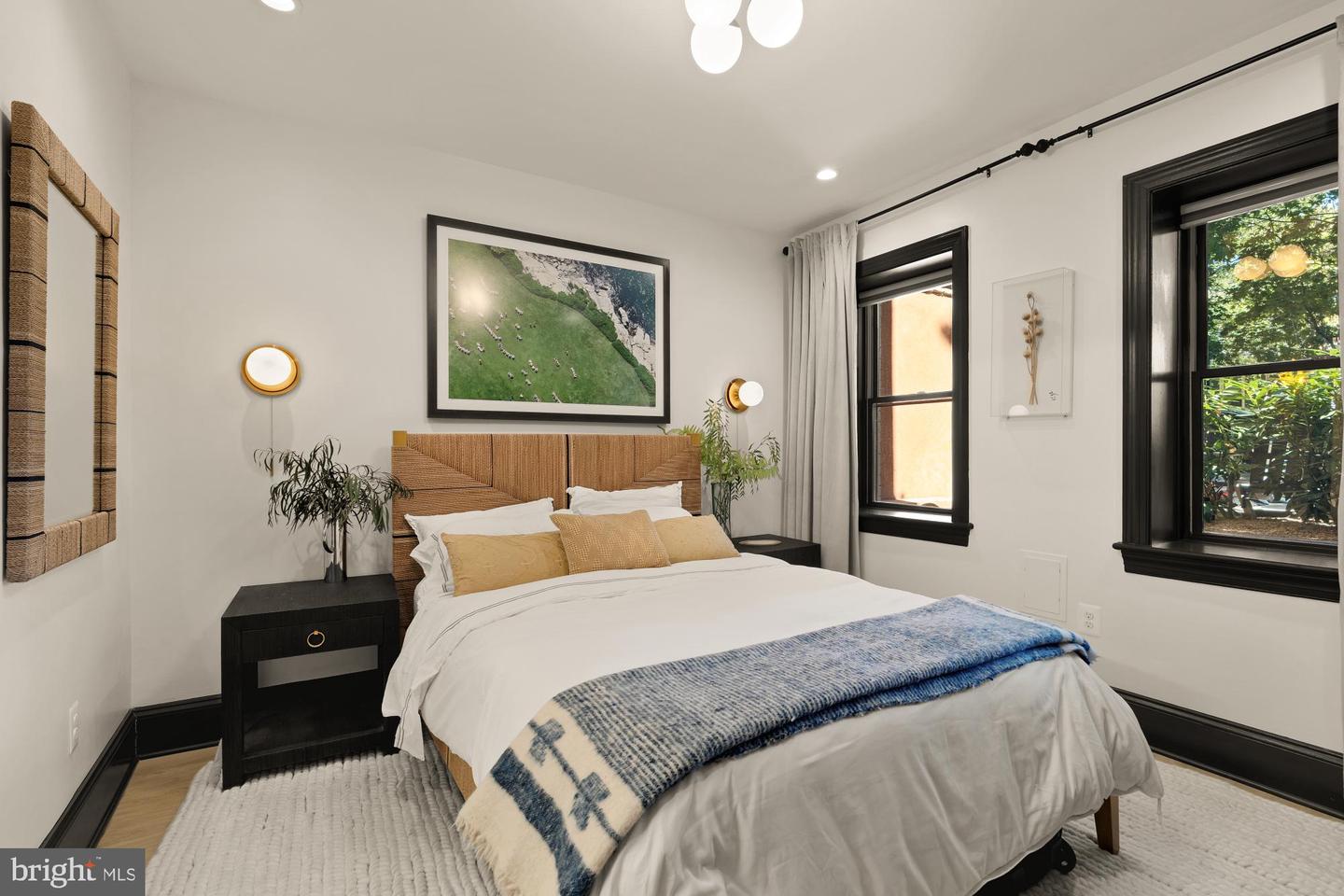 951 14TH ST SE, WASHINGTON, District Of Columbia 20003, 5 Bedrooms Bedrooms, 14 Rooms Rooms,5 BathroomsBathrooms,Residential,For sale,951 14TH ST SE,DCDC2228454 MLS # DCDC2228454 951 14TH ST SE, WASHINGTON, District Of Columbia 20003, 5 Bedrooms Bedrooms, 14 Rooms Rooms,5 BathroomsBathrooms,Residential,For sale,951 14TH ST SE,DCDC2228454 MLS # DCDC2228454