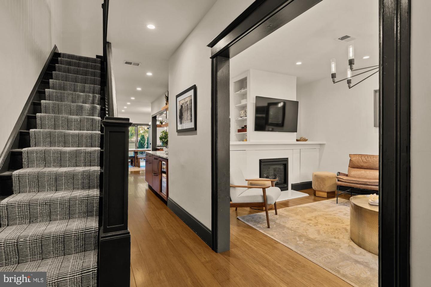 951 14TH ST SE, WASHINGTON, District Of Columbia 20003, 5 Bedrooms Bedrooms, 14 Rooms Rooms,5 BathroomsBathrooms,Residential,For sale,951 14TH ST SE,DCDC2228454 MLS # DCDC2228454 951 14TH ST SE, WASHINGTON, District Of Columbia 20003, 5 Bedrooms Bedrooms, 14 Rooms Rooms,5 BathroomsBathrooms,Residential,For sale,951 14TH ST SE,DCDC2228454 MLS # DCDC2228454