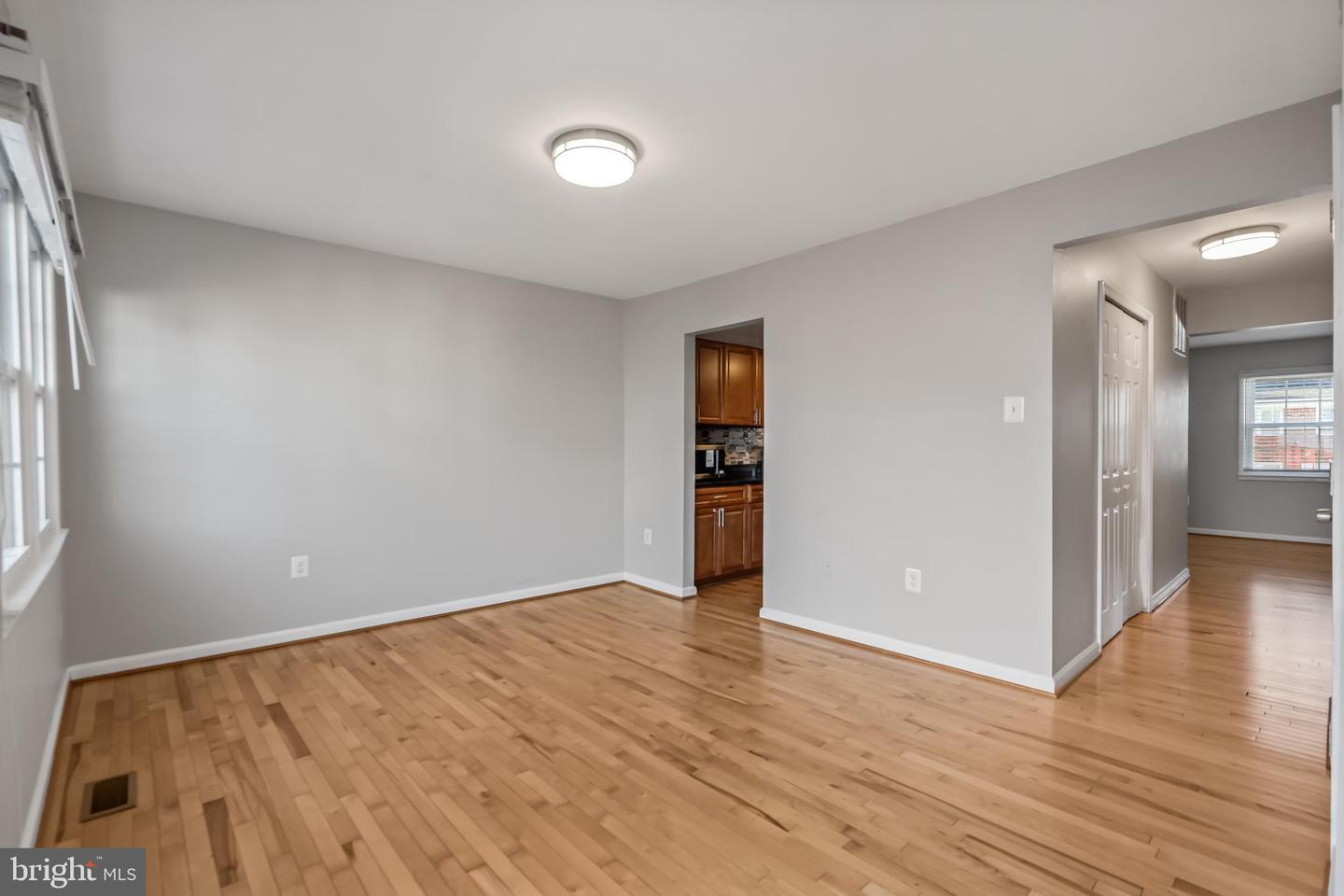 16603 SUTTON PL, WOODBRIDGE, Virginia 22191, 3 Bedrooms Bedrooms, ,2 BathroomsBathrooms,Residential,For sale,16603 SUTTON PL,VAPW2106574 MLS # VAPW2106574 16603 SUTTON PL, WOODBRIDGE, Virginia 22191, 3 Bedrooms Bedrooms, ,2 BathroomsBathrooms,Residential,For sale,16603 SUTTON PL,VAPW2106574 MLS # VAPW2106574