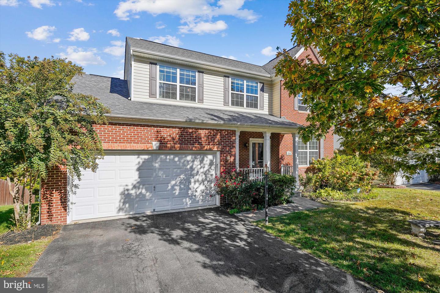 3318 EAGLE RIDGE DR, WOODBRIDGE, Virginia 22191, 4 Bedrooms Bedrooms, ,2 BathroomsBathrooms,Residential,For sale,3318 EAGLE RIDGE DR,VAPW2106590 MLS # VAPW2106590 3318 EAGLE RIDGE DR, WOODBRIDGE, Virginia 22191, 4 Bedrooms Bedrooms, ,2 BathroomsBathrooms,Residential,For sale,3318 EAGLE RIDGE DR,VAPW2106590 MLS # VAPW2106590