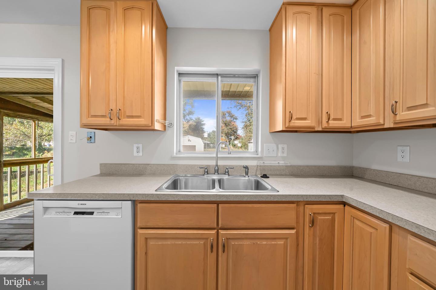 415 VIRGINIA AVE, HERNDON, Virginia 20170, 4 Bedrooms Bedrooms, ,1 BathroomBathrooms,Residential,For sale,415 VIRGINIA AVE,VAFX2275770 MLS # VAFX2275770 415 VIRGINIA AVE, HERNDON, Virginia 20170, 4 Bedrooms Bedrooms, ,1 BathroomBathrooms,Residential,For sale,415 VIRGINIA AVE,VAFX2275770 MLS # VAFX2275770