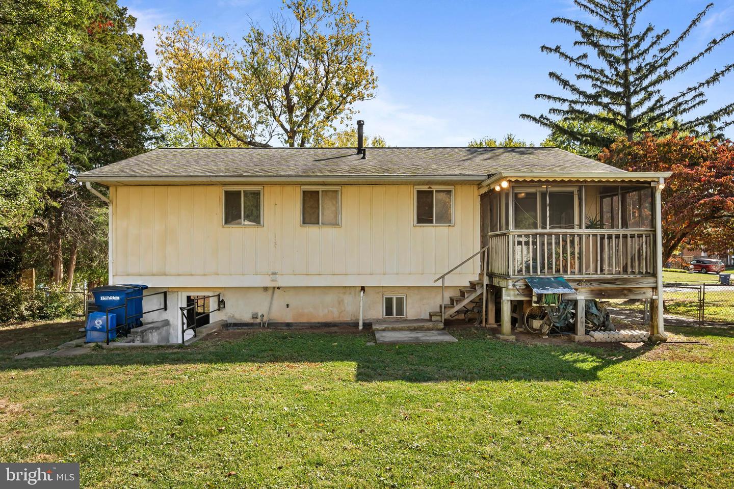 415 VIRGINIA AVE, HERNDON, Virginia 20170, 4 Bedrooms Bedrooms, ,1 BathroomBathrooms,Residential,For sale,415 VIRGINIA AVE,VAFX2275770 MLS # VAFX2275770 415 VIRGINIA AVE, HERNDON, Virginia 20170, 4 Bedrooms Bedrooms, ,1 BathroomBathrooms,Residential,For sale,415 VIRGINIA AVE,VAFX2275770 MLS # VAFX2275770