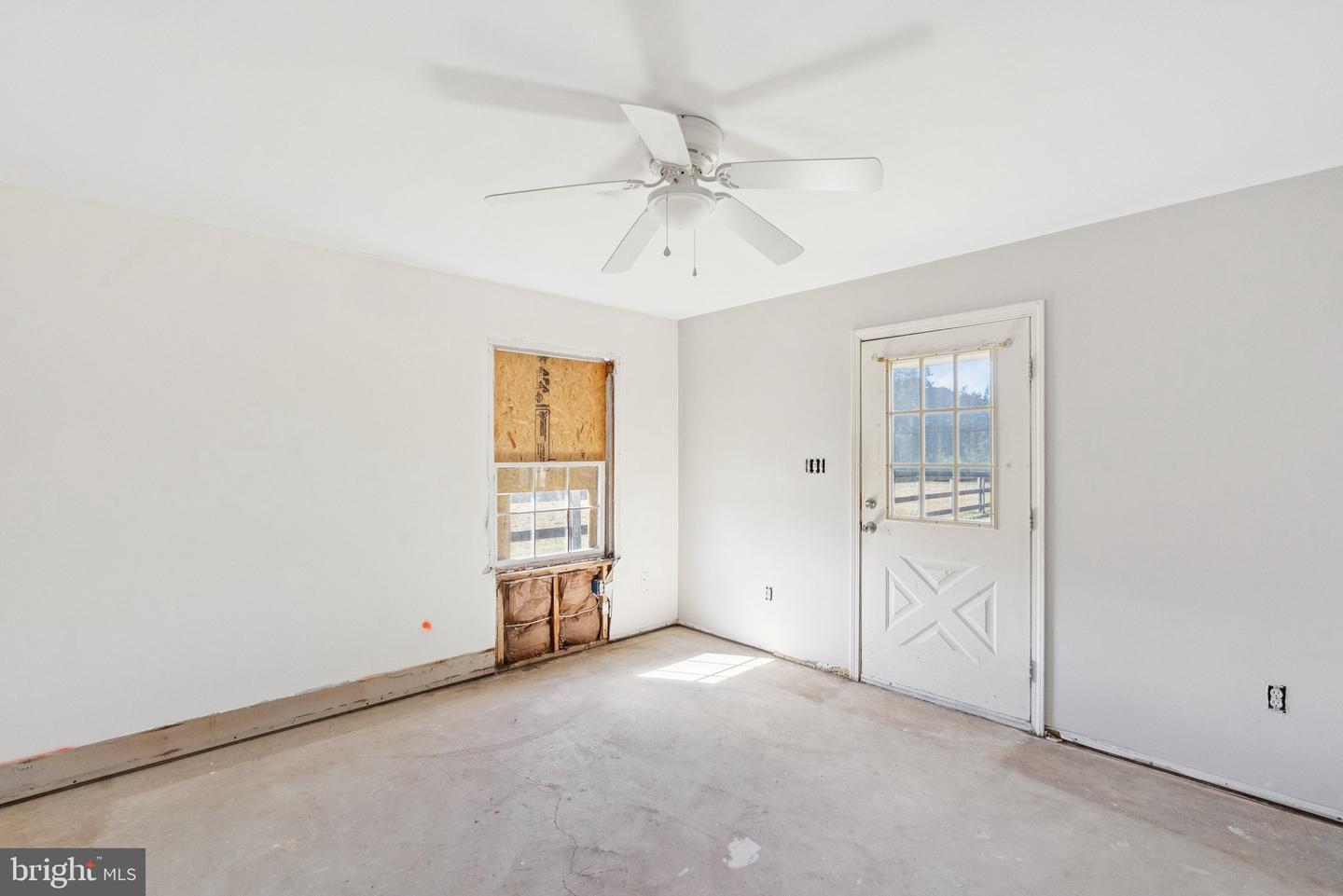 10747 PARKGATE DR, NOKESVILLE, Virginia 20181, 4 Bedrooms Bedrooms, ,1 BathroomBathrooms,Residential,For sale,10747 PARKGATE DR,VAPW2106600 MLS # VAPW2106600 10747 PARKGATE DR, NOKESVILLE, Virginia 20181, 4 Bedrooms Bedrooms, ,1 BathroomBathrooms,Residential,For sale,10747 PARKGATE DR,VAPW2106600 MLS # VAPW2106600