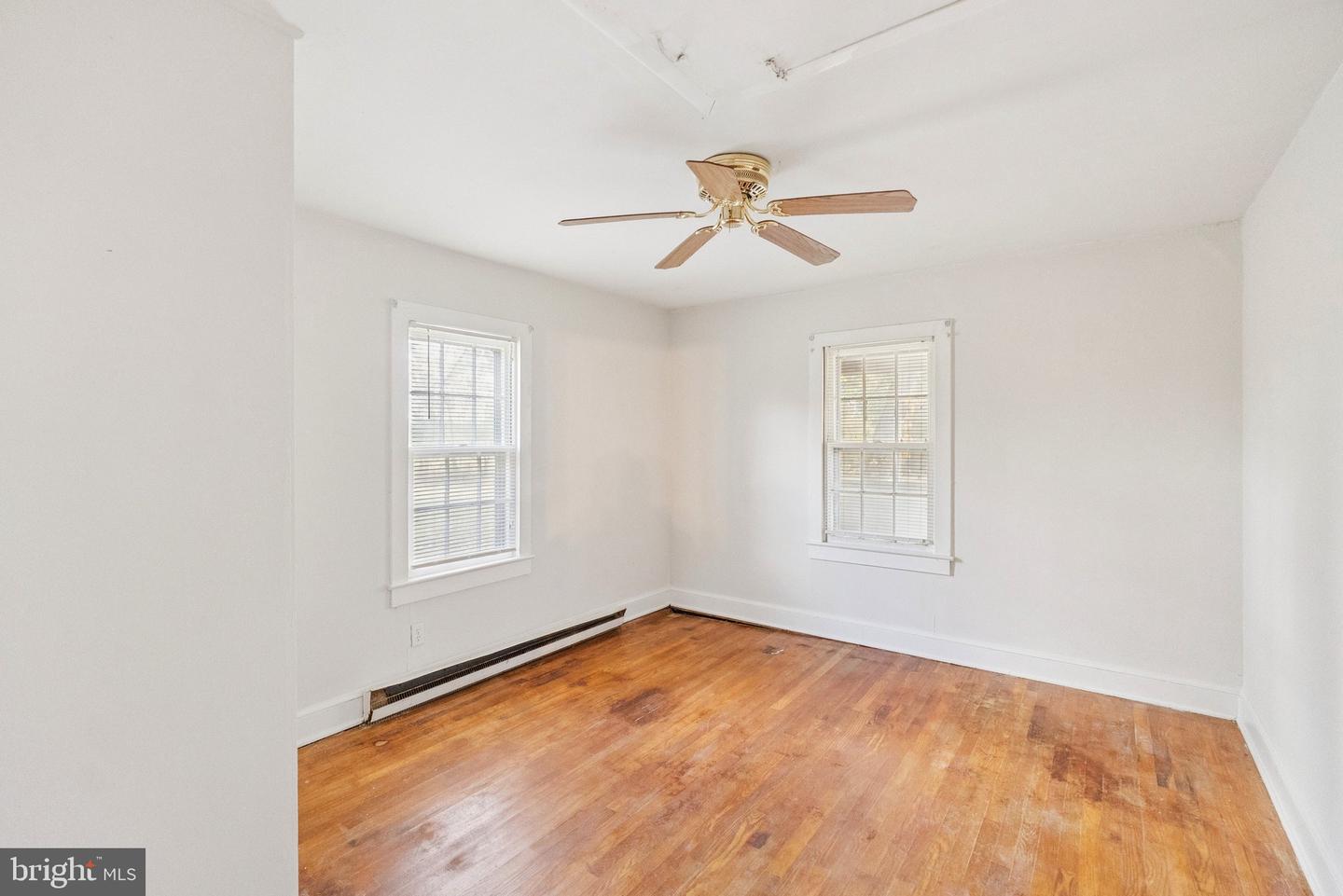 10747 PARKGATE DR, NOKESVILLE, Virginia 20181, 4 Bedrooms Bedrooms, ,1 BathroomBathrooms,Residential,For sale,10747 PARKGATE DR,VAPW2106600 MLS # VAPW2106600 10747 PARKGATE DR, NOKESVILLE, Virginia 20181, 4 Bedrooms Bedrooms, ,1 BathroomBathrooms,Residential,For sale,10747 PARKGATE DR,VAPW2106600 MLS # VAPW2106600