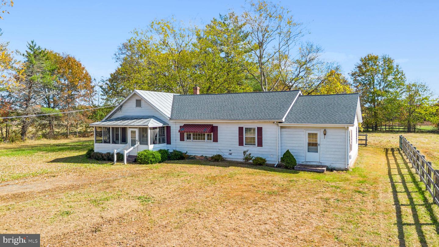 10747 PARKGATE DR, NOKESVILLE, Virginia 20181, 4 Bedrooms Bedrooms, ,1 BathroomBathrooms,Residential,For sale,10747 PARKGATE DR,VAPW2106600 MLS # VAPW2106600 10747 PARKGATE DR, NOKESVILLE, Virginia 20181, 4 Bedrooms Bedrooms, ,1 BathroomBathrooms,Residential,For sale,10747 PARKGATE DR,VAPW2106600 MLS # VAPW2106600
