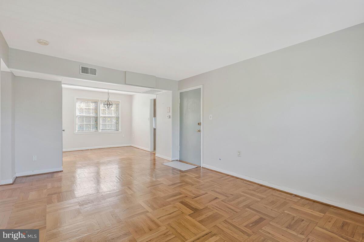 6609 POTOMAC AVE #B1, ALEXANDRIA, Virginia 22307, 2 Bedrooms Bedrooms, ,1 BathroomBathrooms,Residential,For sale,6609 POTOMAC AVE #B1,VAFX2275886 MLS # VAFX2275886 6609 POTOMAC AVE #B1, ALEXANDRIA, Virginia 22307, 2 Bedrooms Bedrooms, ,1 BathroomBathrooms,Residential,For sale,6609 POTOMAC AVE #B1,VAFX2275886 MLS # VAFX2275886