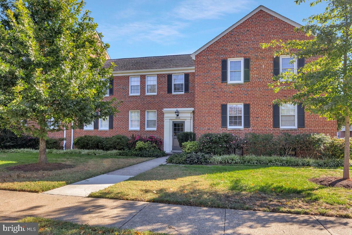 6609 POTOMAC AVE #B1, ALEXANDRIA, Virginia 22307, 2 Bedrooms Bedrooms, ,1 BathroomBathrooms,Residential,For sale,6609 POTOMAC AVE #B1,VAFX2275886 MLS # VAFX2275886 6609 POTOMAC AVE #B1, ALEXANDRIA, Virginia 22307, 2 Bedrooms Bedrooms, ,1 BathroomBathrooms,Residential,For sale,6609 POTOMAC AVE #B1,VAFX2275886 MLS # VAFX2275886