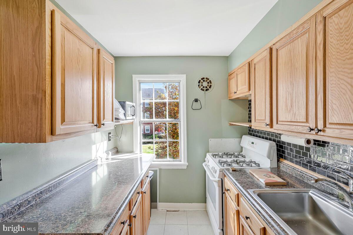 6609 POTOMAC AVE #B1, ALEXANDRIA, Virginia 22307, 2 Bedrooms Bedrooms, ,1 BathroomBathrooms,Residential,For sale,6609 POTOMAC AVE #B1,VAFX2275886 MLS # VAFX2275886 6609 POTOMAC AVE #B1, ALEXANDRIA, Virginia 22307, 2 Bedrooms Bedrooms, ,1 BathroomBathrooms,Residential,For sale,6609 POTOMAC AVE #B1,VAFX2275886 MLS # VAFX2275886