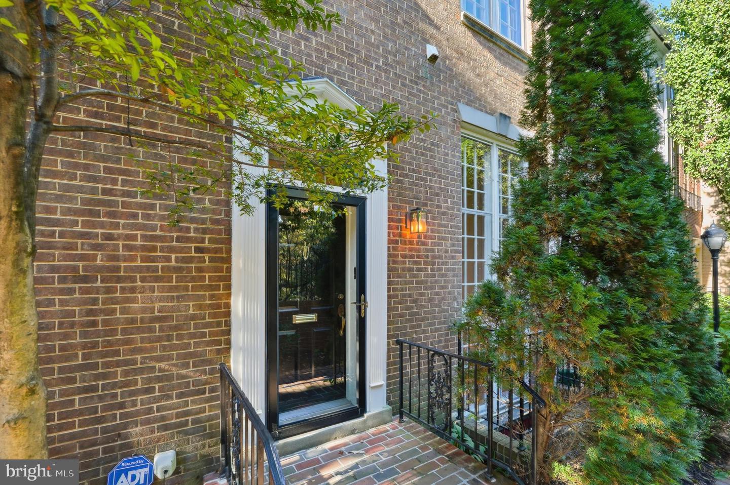 4286 MASSACHUSETTS AVE NW, WASHINGTON, District Of Columbia 20016, 3 Bedrooms Bedrooms, ,2 BathroomsBathrooms,Residential,For sale,4286 MASSACHUSETTS AVE NW,DCDC2228496 MLS # DCDC2228496 4286 MASSACHUSETTS AVE NW, WASHINGTON, District Of Columbia 20016, 3 Bedrooms Bedrooms, ,2 BathroomsBathrooms,Residential,For sale,4286 MASSACHUSETTS AVE NW,DCDC2228496 MLS # DCDC2228496