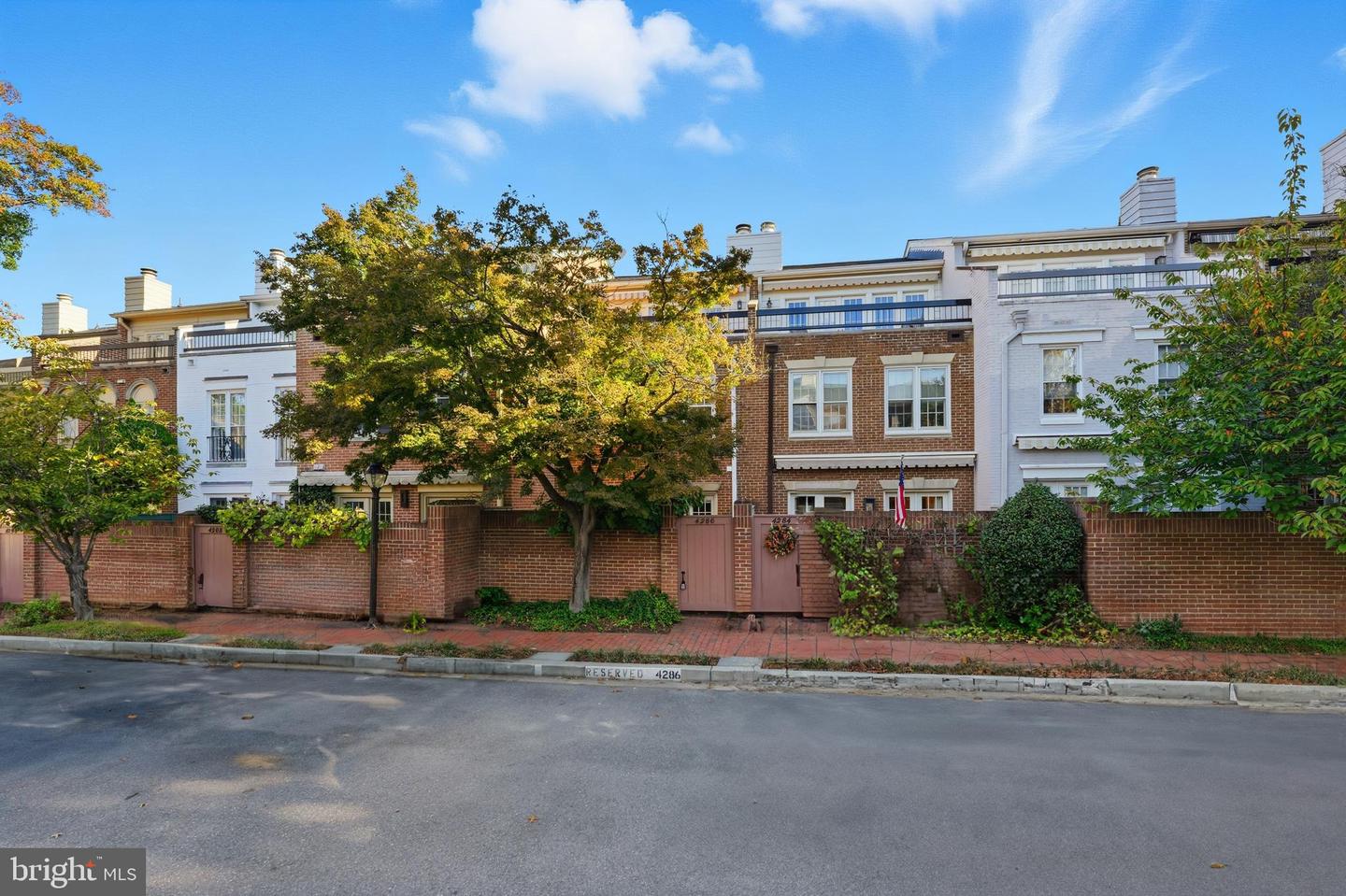 4286 MASSACHUSETTS AVE NW, WASHINGTON, District Of Columbia 20016, 3 Bedrooms Bedrooms, ,2 BathroomsBathrooms,Residential,For sale,4286 MASSACHUSETTS AVE NW,DCDC2228496 MLS # DCDC2228496 4286 MASSACHUSETTS AVE NW, WASHINGTON, District Of Columbia 20016, 3 Bedrooms Bedrooms, ,2 BathroomsBathrooms,Residential,For sale,4286 MASSACHUSETTS AVE NW,DCDC2228496 MLS # DCDC2228496