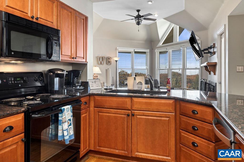 15 SHENANDOAH RIDGE CT, WINTERGREEN RESORT, Virginia 22967, 5 Bedrooms Bedrooms, ,4 BathroomsBathrooms,Residential,For sale,15 SHENANDOAH RIDGE CT,670331 MLS # 670331 15 SHENANDOAH RIDGE CT, WINTERGREEN RESORT, Virginia 22967, 5 Bedrooms Bedrooms, ,4 BathroomsBathrooms,Residential,For sale,15 SHENANDOAH RIDGE CT,670331 MLS # 670331