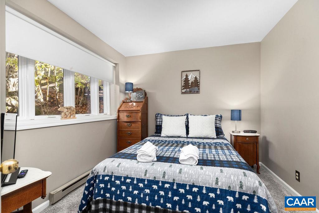 15 SHENANDOAH RIDGE CT, WINTERGREEN RESORT, Virginia 22967, 5 Bedrooms Bedrooms, ,4 BathroomsBathrooms,Residential,For sale,15 SHENANDOAH RIDGE CT,670331 MLS # 670331 15 SHENANDOAH RIDGE CT, WINTERGREEN RESORT, Virginia 22967, 5 Bedrooms Bedrooms, ,4 BathroomsBathrooms,Residential,For sale,15 SHENANDOAH RIDGE CT,670331 MLS # 670331