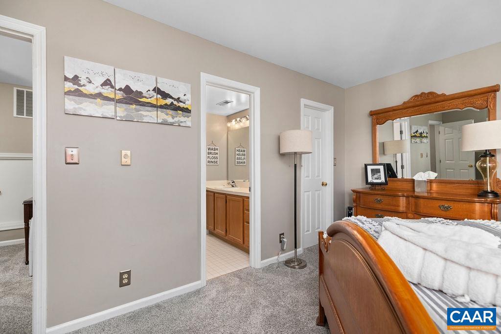 15 SHENANDOAH RIDGE CT, WINTERGREEN RESORT, Virginia 22967, 5 Bedrooms Bedrooms, ,4 BathroomsBathrooms,Residential,For sale,15 SHENANDOAH RIDGE CT,670331 MLS # 670331 15 SHENANDOAH RIDGE CT, WINTERGREEN RESORT, Virginia 22967, 5 Bedrooms Bedrooms, ,4 BathroomsBathrooms,Residential,For sale,15 SHENANDOAH RIDGE CT,670331 MLS # 670331