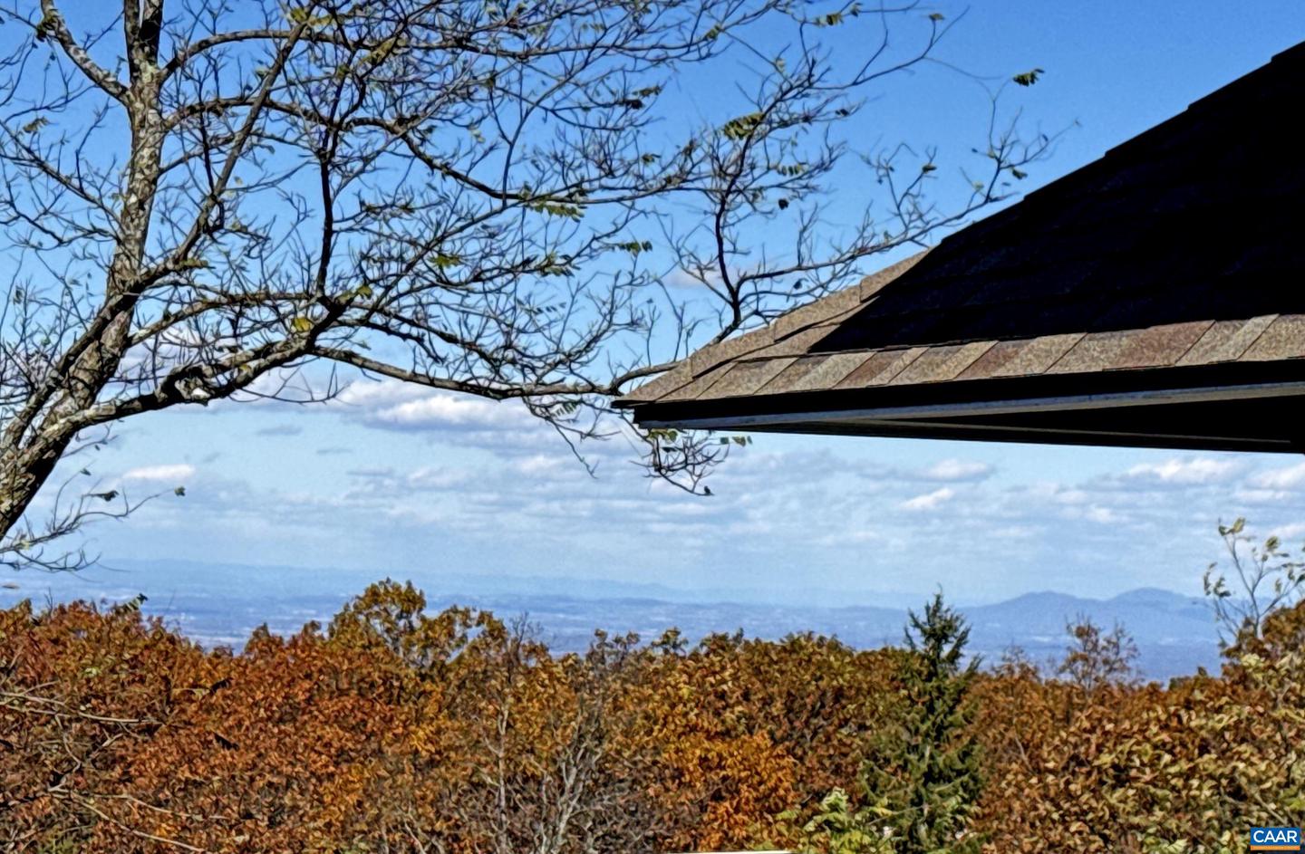 15 SHENANDOAH RIDGE CT, WINTERGREEN RESORT, Virginia 22967, 5 Bedrooms Bedrooms, ,4 BathroomsBathrooms,Residential,For sale,15 SHENANDOAH RIDGE CT,670331 MLS # 670331 15 SHENANDOAH RIDGE CT, WINTERGREEN RESORT, Virginia 22967, 5 Bedrooms Bedrooms, ,4 BathroomsBathrooms,Residential,For sale,15 SHENANDOAH RIDGE CT,670331 MLS # 670331