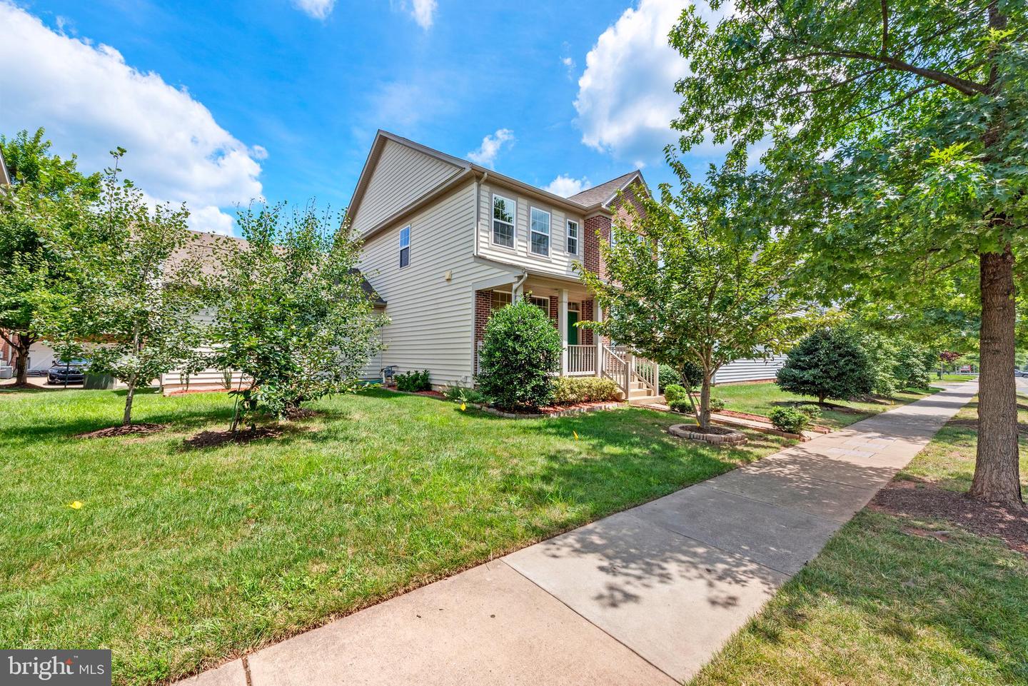 9939 LAKE JACKSON DR, MANASSAS, Virginia 20110, 4 Bedrooms Bedrooms, ,3 BathroomsBathrooms,Residential,For sale,9939 LAKE JACKSON DR,VAMN2009564 MLS # VAMN2009564 9939 LAKE JACKSON DR, MANASSAS, Virginia 20110, 4 Bedrooms Bedrooms, ,3 BathroomsBathrooms,Residential,For sale,9939 LAKE JACKSON DR,VAMN2009564 MLS # VAMN2009564