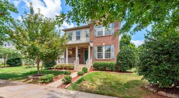 9939 LAKE JACKSON DR, MANASSAS, Virginia 20110, 4 Bedrooms Bedrooms, ,3 BathroomsBathrooms,Residential,For sale,9939 LAKE JACKSON DR,VAMN2009564 MLS # VAMN2009564