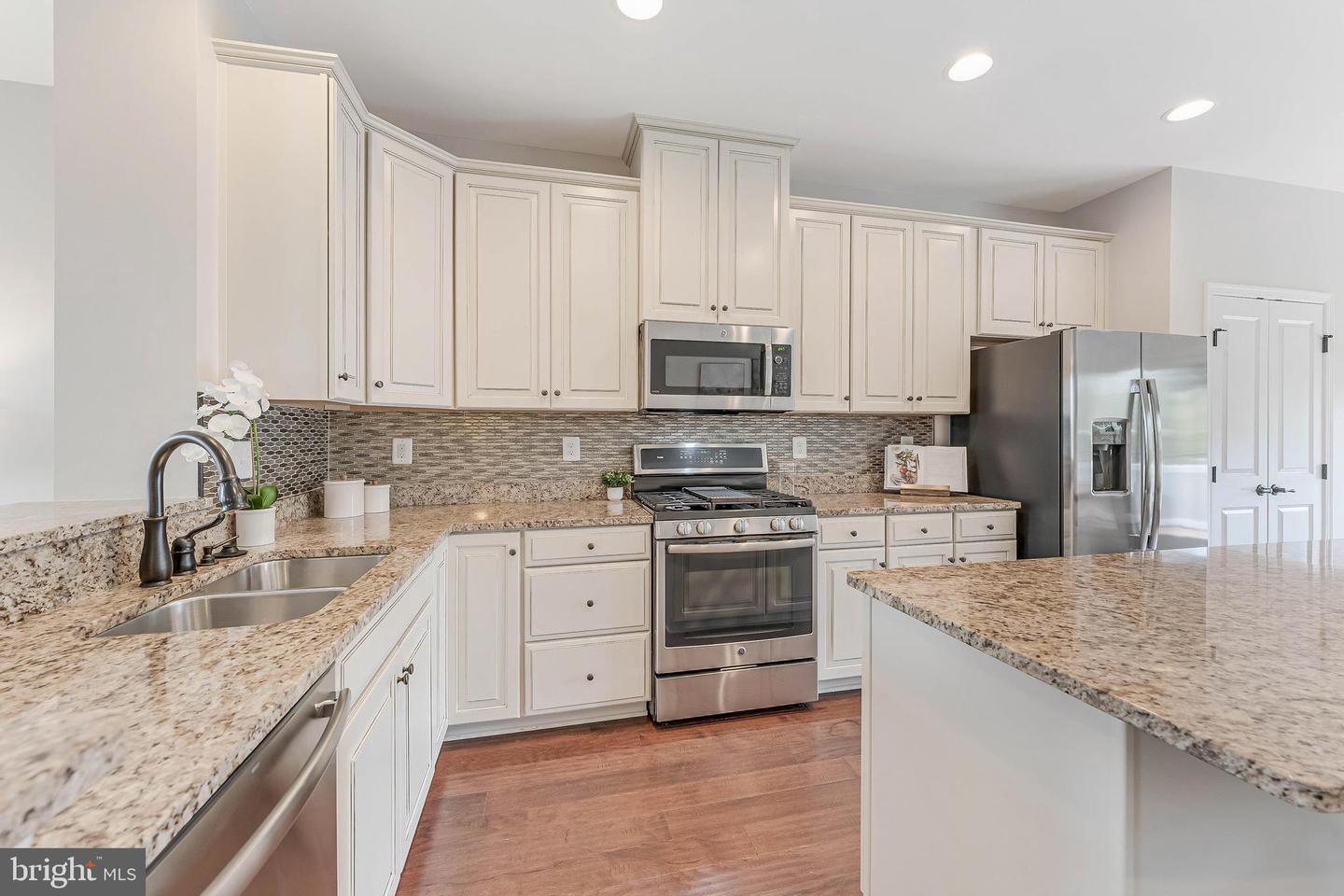 41725 MCMONAGLE SQ, ALDIE, Virginia 20105, 4 Bedrooms Bedrooms, ,3 BathroomsBathrooms,Residential,For sale,41725 MCMONAGLE SQ,VALO2109528 MLS # VALO2109528 41725 MCMONAGLE SQ, ALDIE, Virginia 20105, 4 Bedrooms Bedrooms, ,3 BathroomsBathrooms,Residential,For sale,41725 MCMONAGLE SQ,VALO2109528 MLS # VALO2109528