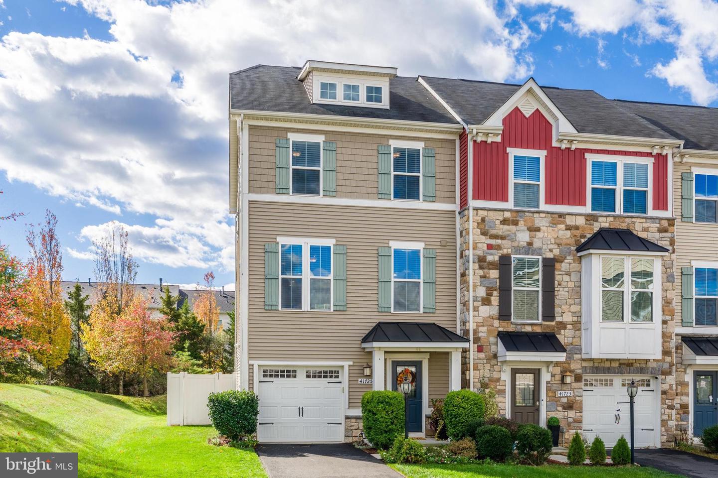 41725 MCMONAGLE SQ, ALDIE, Virginia 20105, 4 Bedrooms Bedrooms, ,3 BathroomsBathrooms,Residential,For sale,41725 MCMONAGLE SQ,VALO2109528 MLS # VALO2109528 41725 MCMONAGLE SQ, ALDIE, Virginia 20105, 4 Bedrooms Bedrooms, ,3 BathroomsBathrooms,Residential,For sale,41725 MCMONAGLE SQ,VALO2109528 MLS # VALO2109528