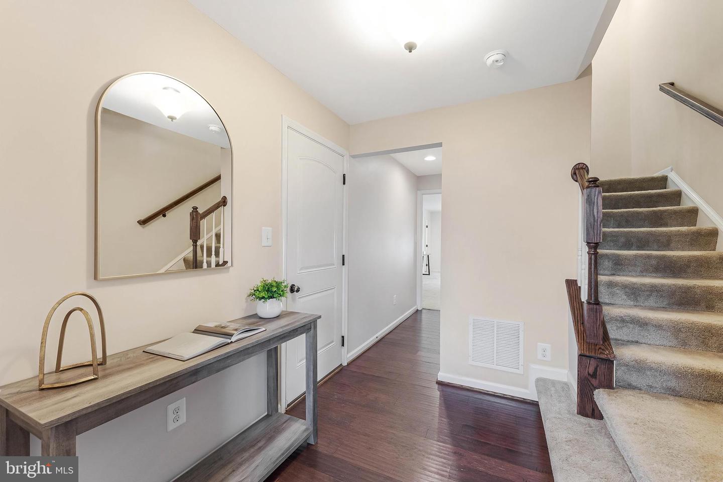 41725 MCMONAGLE SQ, ALDIE, Virginia 20105, 4 Bedrooms Bedrooms, ,3 BathroomsBathrooms,Residential,For sale,41725 MCMONAGLE SQ,VALO2109528 MLS # VALO2109528 41725 MCMONAGLE SQ, ALDIE, Virginia 20105, 4 Bedrooms Bedrooms, ,3 BathroomsBathrooms,Residential,For sale,41725 MCMONAGLE SQ,VALO2109528 MLS # VALO2109528