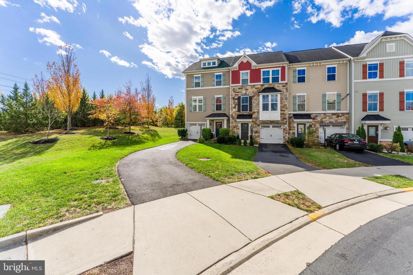 41725 MCMONAGLE SQ, ALDIE, Virginia 20105, 4 Bedrooms Bedrooms, ,3 BathroomsBathrooms,Residential,For sale,41725 MCMONAGLE SQ,VALO2109528 MLS # VALO2109528 41725 MCMONAGLE SQ, ALDIE, Virginia 20105, 4 Bedrooms Bedrooms, ,3 BathroomsBathrooms,Residential,For sale,41725 MCMONAGLE SQ,VALO2109528 MLS # VALO2109528