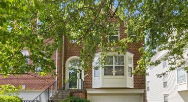 2834 LITTLE FALLS PL, FALLS CHURCH, Virginia 22042, 3 Bedrooms Bedrooms, 10 Rooms Rooms,2 BathroomsBathrooms,Residential,For sale,2834 LITTLE FALLS PL,VAFX2275934 MLS # VAFX2275934