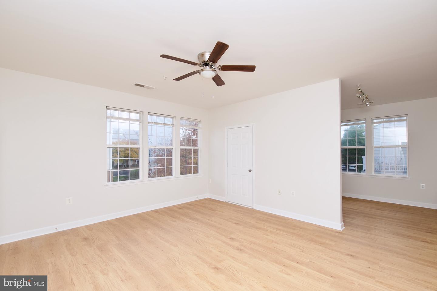 42481 ROCKROSE SQ #204, BRAMBLETON, Virginia 20148, 1 Bedroom Bedrooms, ,1 BathroomBathrooms,Residential,For sale,42481 ROCKROSE SQ #204,VALO2109536 MLS # VALO2109536 42481 ROCKROSE SQ #204, BRAMBLETON, Virginia 20148, 1 Bedroom Bedrooms, ,1 BathroomBathrooms,Residential,For sale,42481 ROCKROSE SQ #204,VALO2109536 MLS # VALO2109536