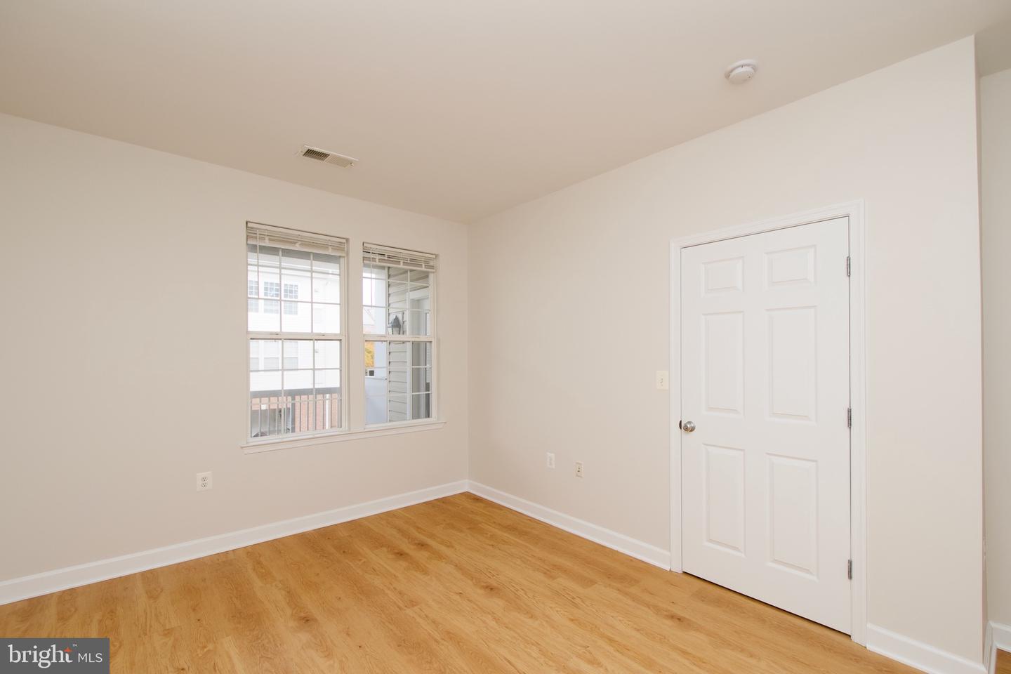 42481 ROCKROSE SQ #204, BRAMBLETON, Virginia 20148, 1 Bedroom Bedrooms, ,1 BathroomBathrooms,Residential,For sale,42481 ROCKROSE SQ #204,VALO2109536 MLS # VALO2109536 42481 ROCKROSE SQ #204, BRAMBLETON, Virginia 20148, 1 Bedroom Bedrooms, ,1 BathroomBathrooms,Residential,For sale,42481 ROCKROSE SQ #204,VALO2109536 MLS # VALO2109536
