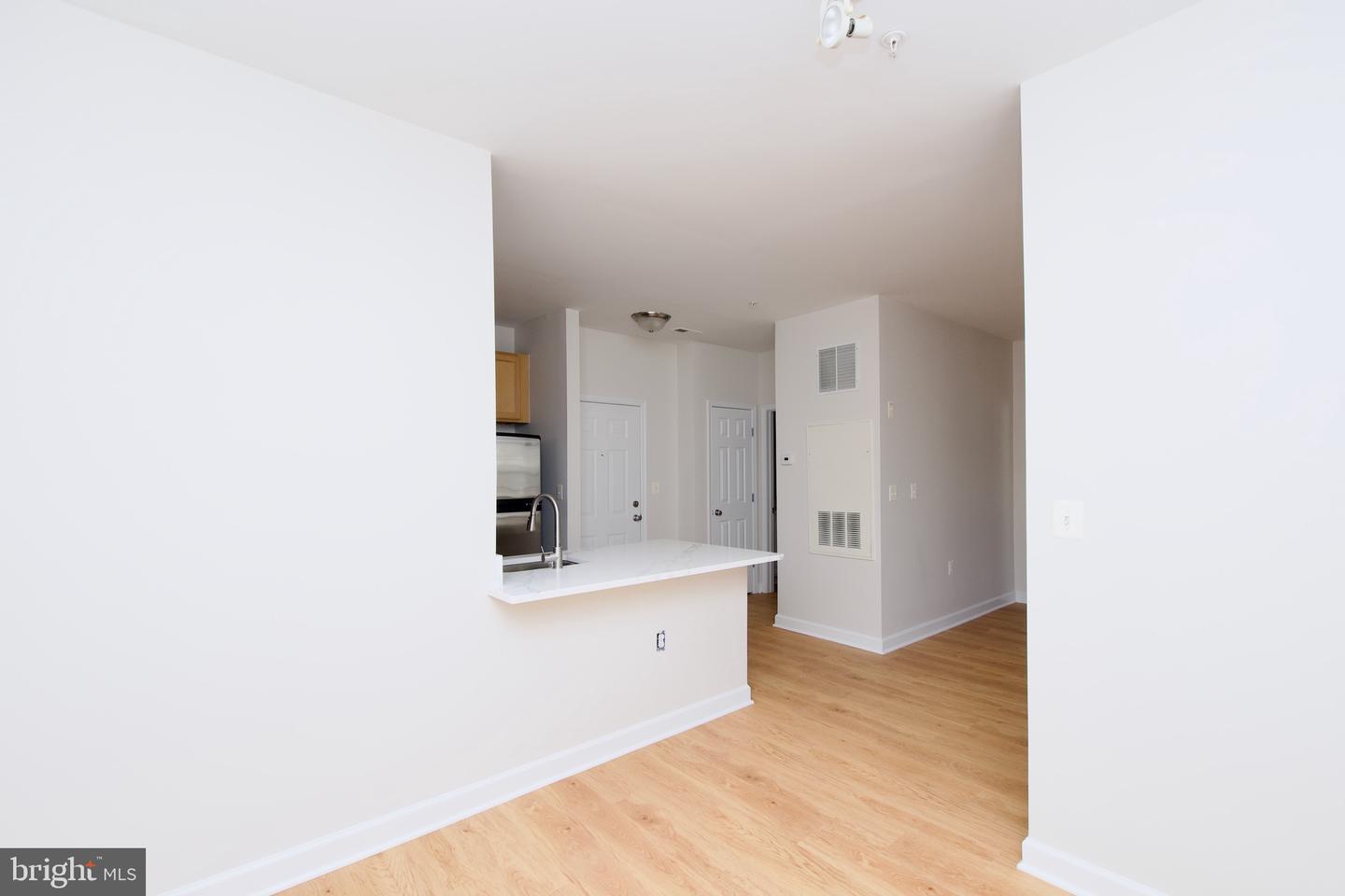 42481 ROCKROSE SQ #204, BRAMBLETON, Virginia 20148, 1 Bedroom Bedrooms, ,1 BathroomBathrooms,Residential,For sale,42481 ROCKROSE SQ #204,VALO2109536 MLS # VALO2109536 42481 ROCKROSE SQ #204, BRAMBLETON, Virginia 20148, 1 Bedroom Bedrooms, ,1 BathroomBathrooms,Residential,For sale,42481 ROCKROSE SQ #204,VALO2109536 MLS # VALO2109536
