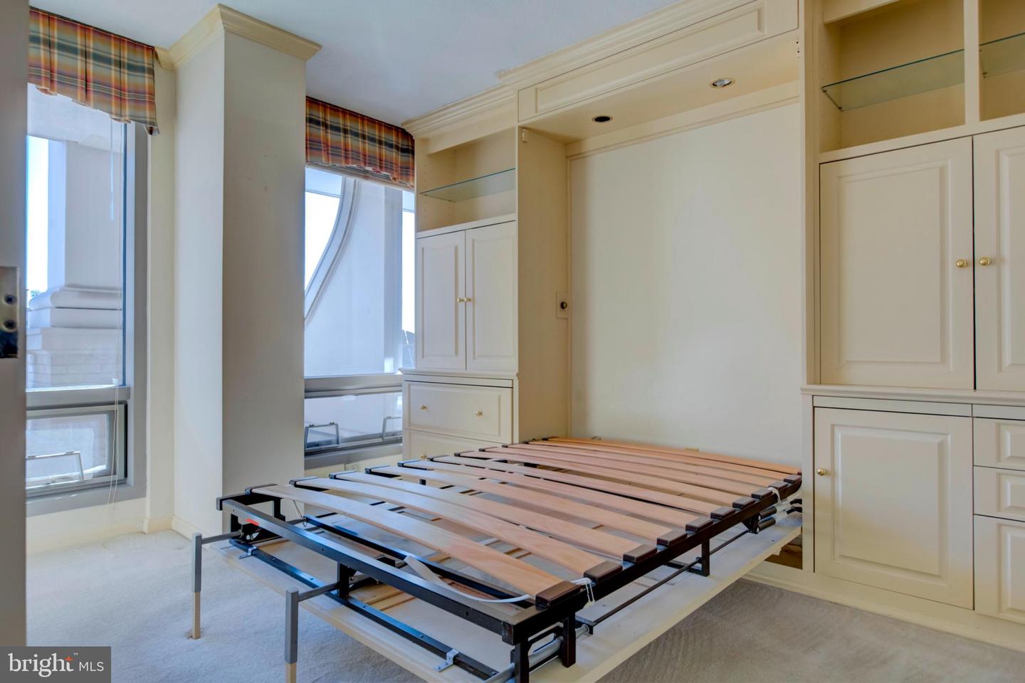 701 PENNSYLVANIA AVE NW #1114, WASHINGTON, District Of Columbia 20004, 1 Bedroom Bedrooms, ,1 BathroomBathrooms,Residential,For sale,701 PENNSYLVANIA AVE NW #1114,DCDC2228588 MLS # DCDC2228588 701 PENNSYLVANIA AVE NW #1114, WASHINGTON, District Of Columbia 20004, 1 Bedroom Bedrooms, ,1 BathroomBathrooms,Residential,For sale,701 PENNSYLVANIA AVE NW #1114,DCDC2228588 MLS # DCDC2228588