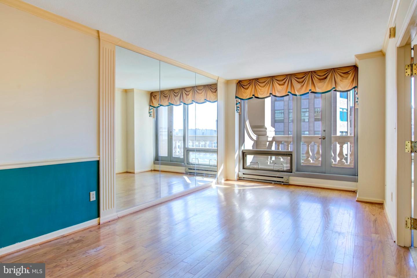 701 PENNSYLVANIA AVE NW #1114, WASHINGTON, District Of Columbia 20004, 1 Bedroom Bedrooms, ,1 BathroomBathrooms,Residential,For sale,701 PENNSYLVANIA AVE NW #1114,DCDC2228588 MLS # DCDC2228588 701 PENNSYLVANIA AVE NW #1114, WASHINGTON, District Of Columbia 20004, 1 Bedroom Bedrooms, ,1 BathroomBathrooms,Residential,For sale,701 PENNSYLVANIA AVE NW #1114,DCDC2228588 MLS # DCDC2228588