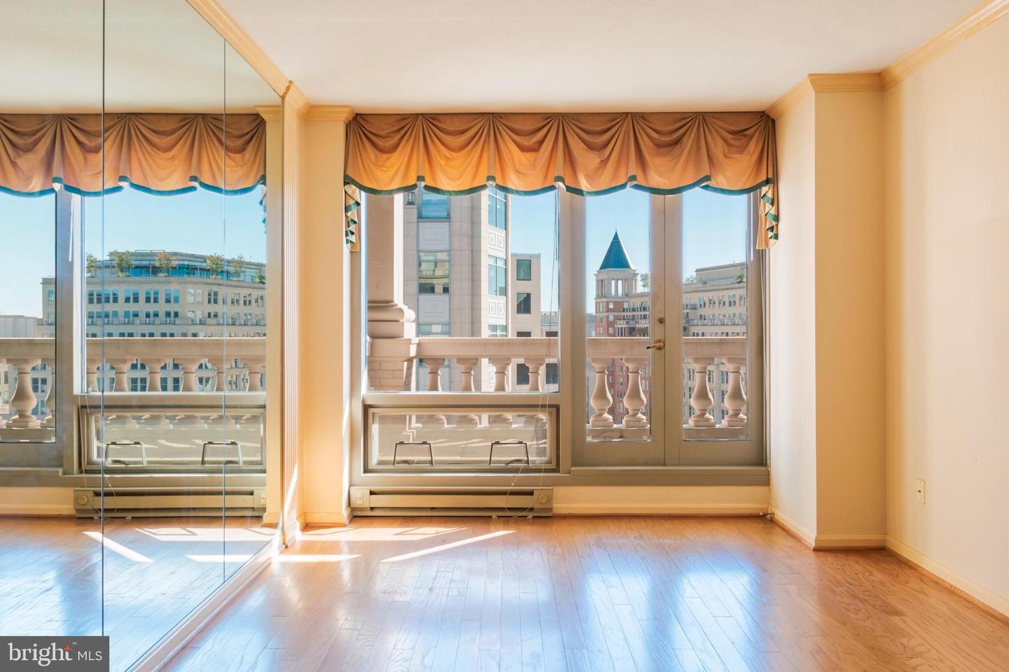 701 PENNSYLVANIA AVE NW #1114, WASHINGTON, District Of Columbia 20004, 1 Bedroom Bedrooms, ,1 BathroomBathrooms,Residential,For sale,701 PENNSYLVANIA AVE NW #1114,DCDC2228588 MLS # DCDC2228588 701 PENNSYLVANIA AVE NW #1114, WASHINGTON, District Of Columbia 20004, 1 Bedroom Bedrooms, ,1 BathroomBathrooms,Residential,For sale,701 PENNSYLVANIA AVE NW #1114,DCDC2228588 MLS # DCDC2228588