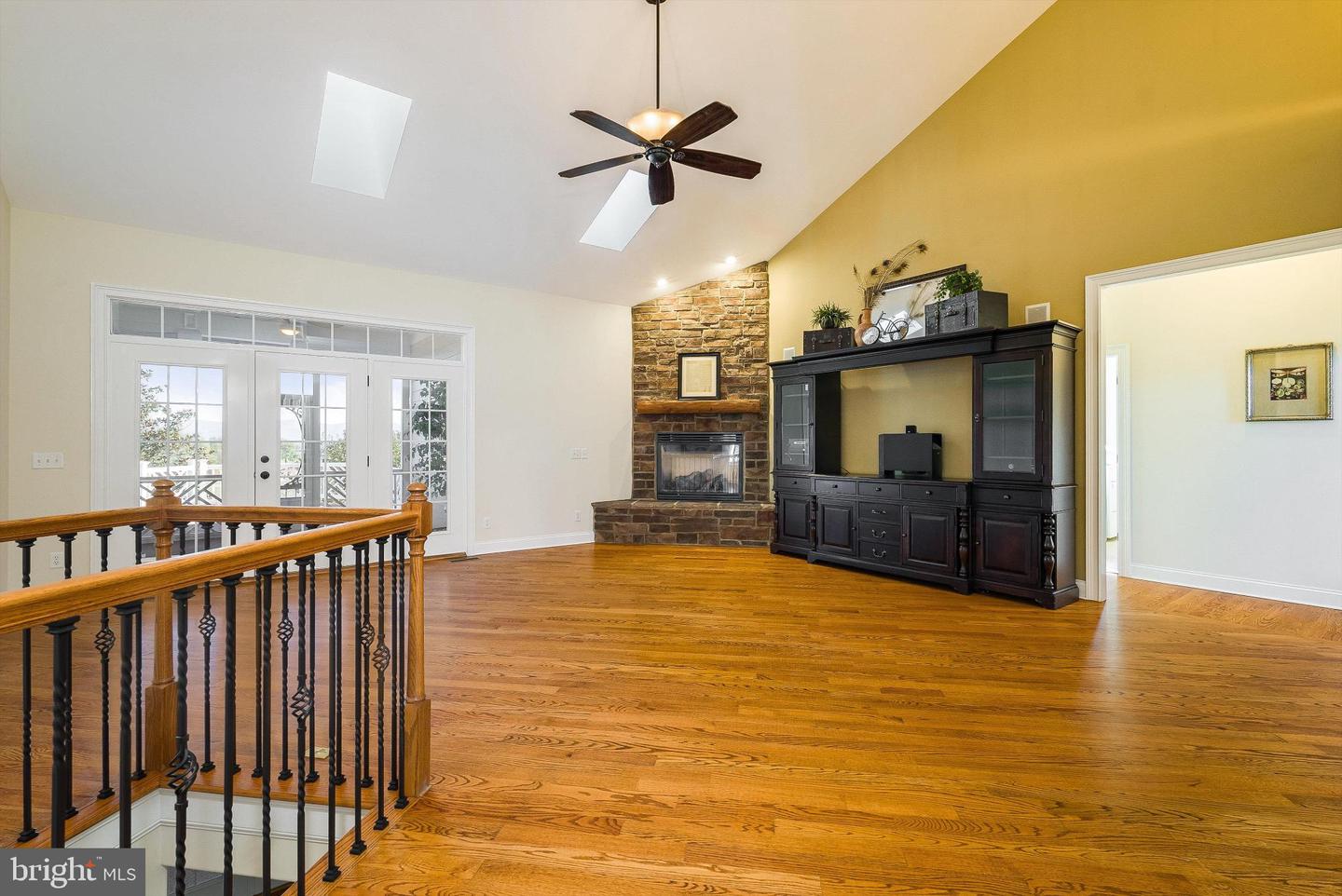 121 CLAREMONT AVE, ROCKINGHAM, Virginia 22801, 4 Bedrooms Bedrooms, ,3 BathroomsBathrooms,Residential,For sale,121 CLAREMONT AVE,VARO2002662 MLS # VARO2002662 121 CLAREMONT AVE, ROCKINGHAM, Virginia 22801, 4 Bedrooms Bedrooms, ,3 BathroomsBathrooms,Residential,For sale,121 CLAREMONT AVE,VARO2002662 MLS # VARO2002662