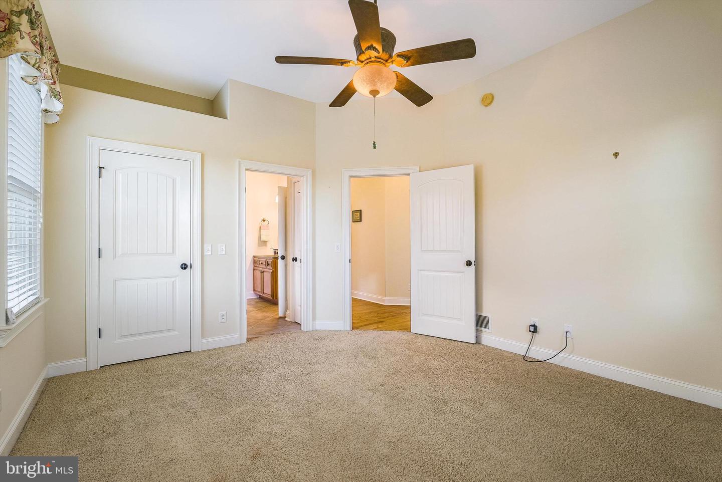 121 CLAREMONT AVE, ROCKINGHAM, Virginia 22801, 4 Bedrooms Bedrooms, ,3 BathroomsBathrooms,Residential,For sale,121 CLAREMONT AVE,VARO2002662 MLS # VARO2002662 121 CLAREMONT AVE, ROCKINGHAM, Virginia 22801, 4 Bedrooms Bedrooms, ,3 BathroomsBathrooms,Residential,For sale,121 CLAREMONT AVE,VARO2002662 MLS # VARO2002662