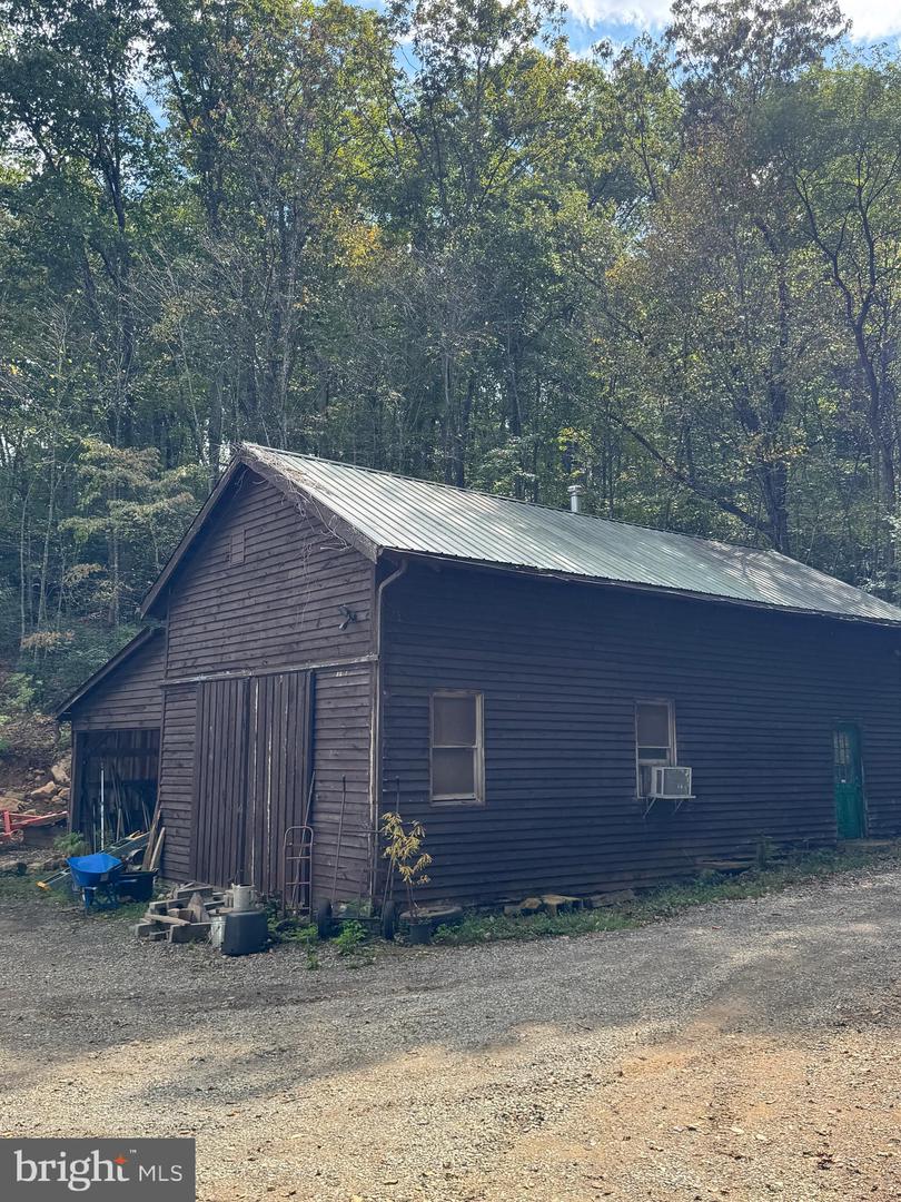 25 FALLING SPRINGS DR, AFTON, Virginia 22920, 3 Bedrooms Bedrooms, ,2 BathroomsBathrooms,Residential,For sale,25 FALLING SPRINGS DR,VANL2000606 MLS # VANL2000606 25 FALLING SPRINGS DR, AFTON, Virginia 22920, 3 Bedrooms Bedrooms, ,2 BathroomsBathrooms,Residential,For sale,25 FALLING SPRINGS DR,VANL2000606 MLS # VANL2000606