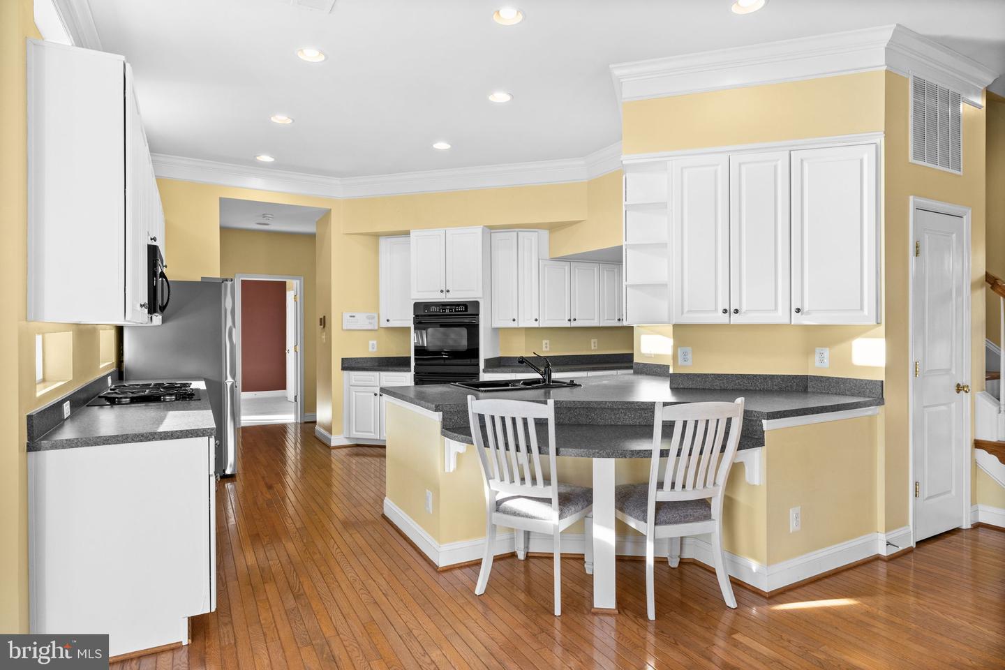 4022 VON NEUMAN CIR, WARRENTON, Virginia 20187, 5 Bedrooms Bedrooms, ,4 BathroomsBathrooms,Residential,For sale,4022 VON NEUMAN CIR,VAFQ2019484 MLS # VAFQ2019484 4022 VON NEUMAN CIR, WARRENTON, Virginia 20187, 5 Bedrooms Bedrooms, ,4 BathroomsBathrooms,Residential,For sale,4022 VON NEUMAN CIR,VAFQ2019484 MLS # VAFQ2019484