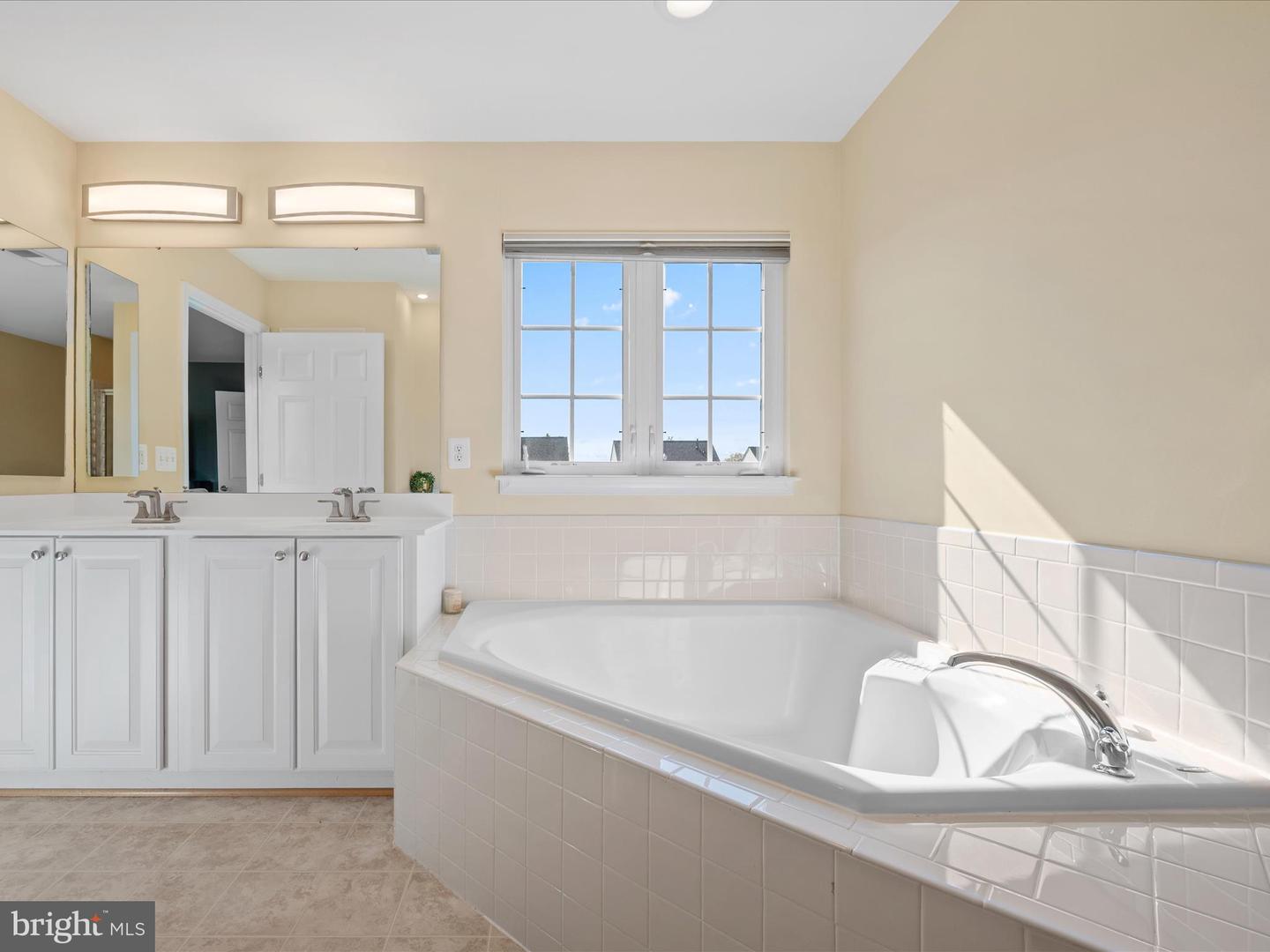 1183 FAIRFAX ST, STEPHENS CITY, Virginia 22655, 3 Bedrooms Bedrooms, ,3 BathroomsBathrooms,Residential,For sale,1183 FAIRFAX ST,VAFV2037636 MLS # VAFV2037636 1183 FAIRFAX ST, STEPHENS CITY, Virginia 22655, 3 Bedrooms Bedrooms, ,3 BathroomsBathrooms,Residential,For sale,1183 FAIRFAX ST,VAFV2037636 MLS # VAFV2037636