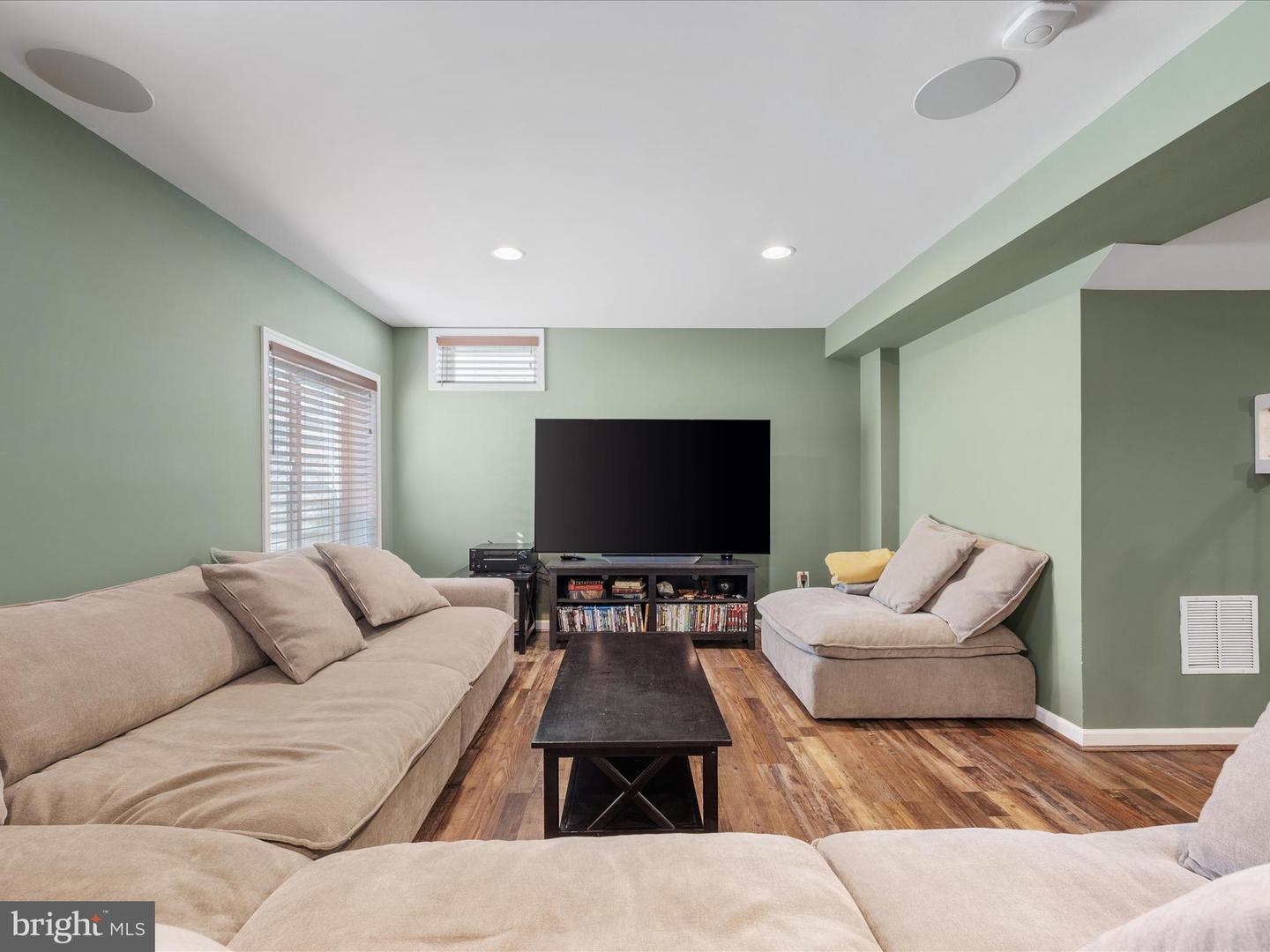 1183 FAIRFAX ST, STEPHENS CITY, Virginia 22655, 3 Bedrooms Bedrooms, ,3 BathroomsBathrooms,Residential,For sale,1183 FAIRFAX ST,VAFV2037636 MLS # VAFV2037636 1183 FAIRFAX ST, STEPHENS CITY, Virginia 22655, 3 Bedrooms Bedrooms, ,3 BathroomsBathrooms,Residential,For sale,1183 FAIRFAX ST,VAFV2037636 MLS # VAFV2037636